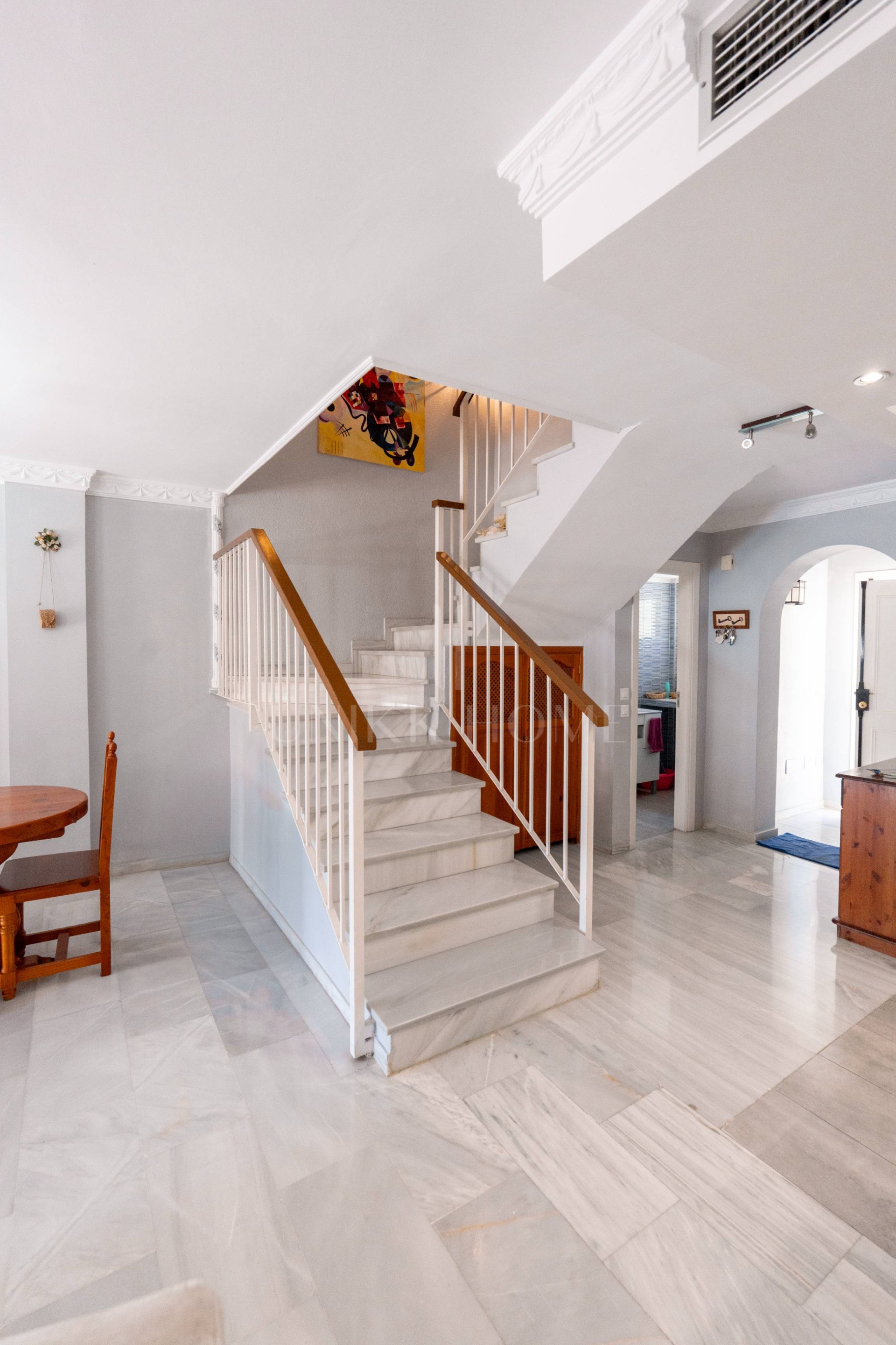 Town House for sale in Los Naranjos, Nueva Andalucia