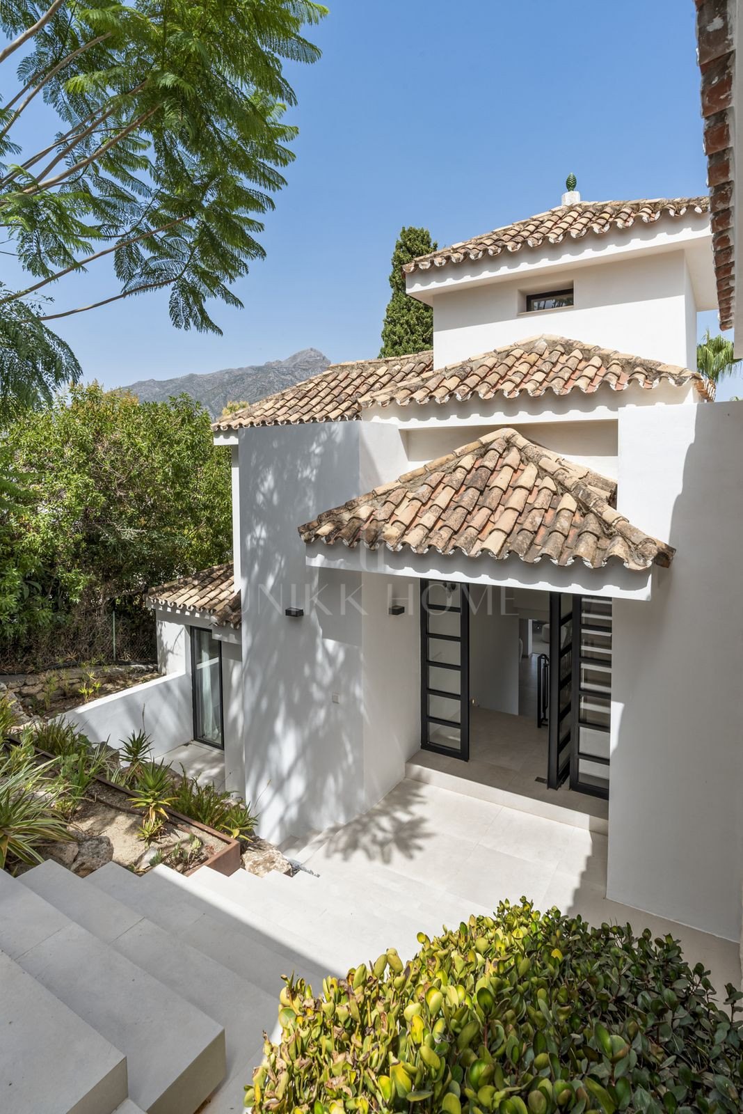 Villa en venta en La Cerquilla, Nueva Andalucia