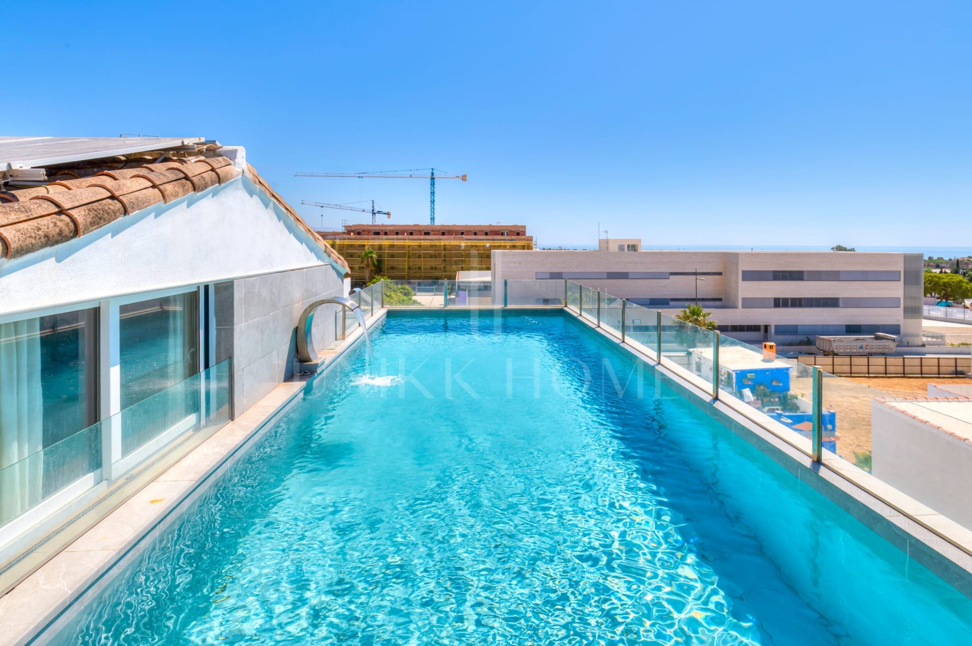 Atico Duplex en venta en Cortijo Blanco, San Pedro de Alcantara