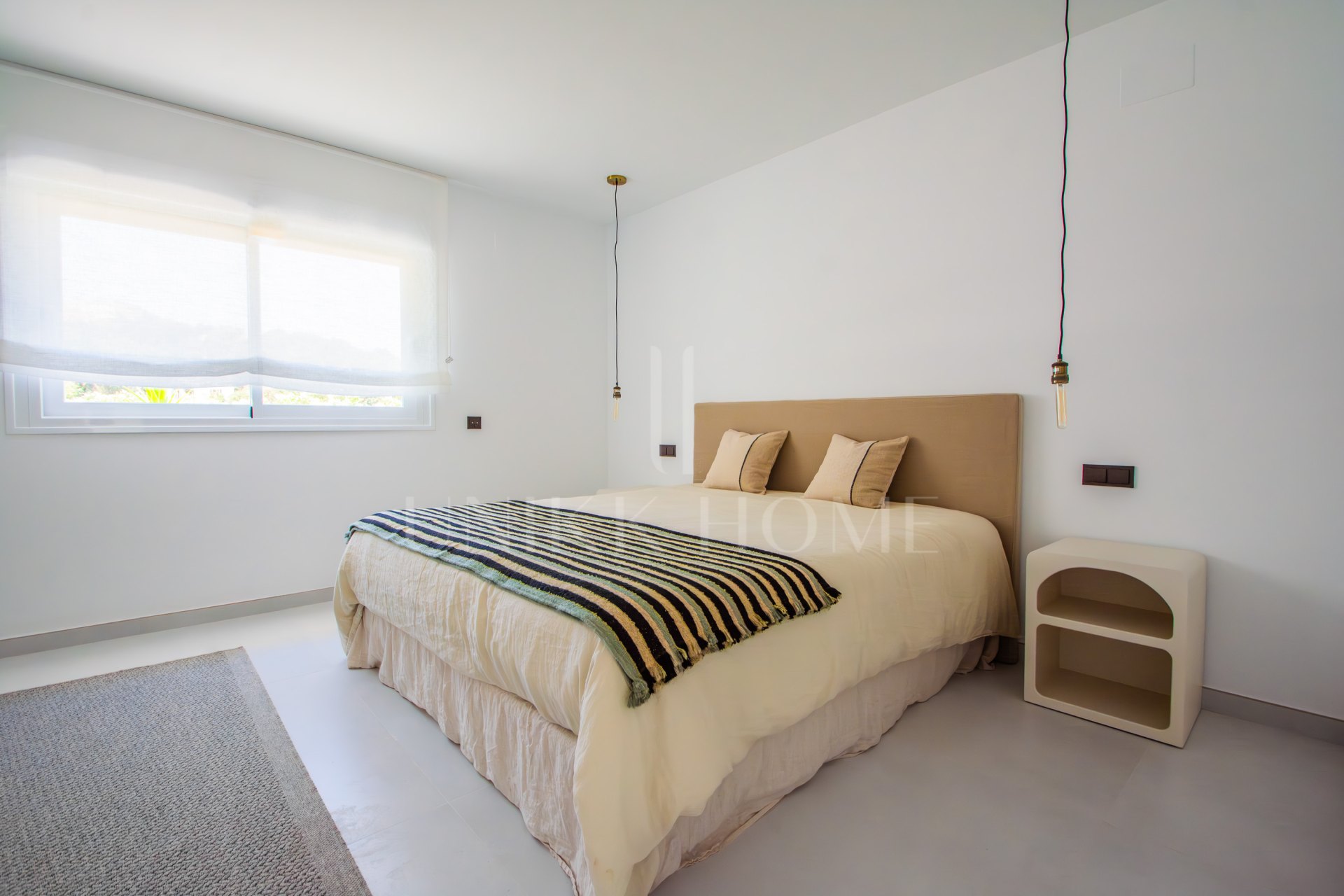 Villa en venta en La Mairena, Marbella Este