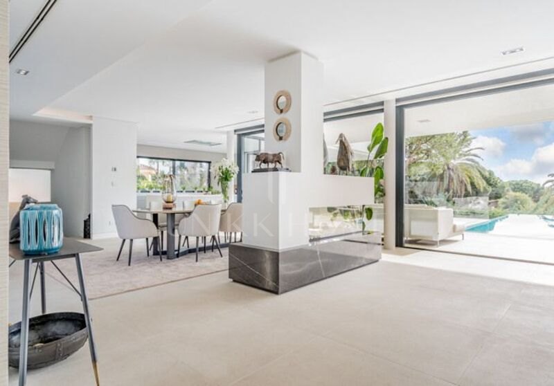 Villa en venta en Marbesa, Marbella Este
