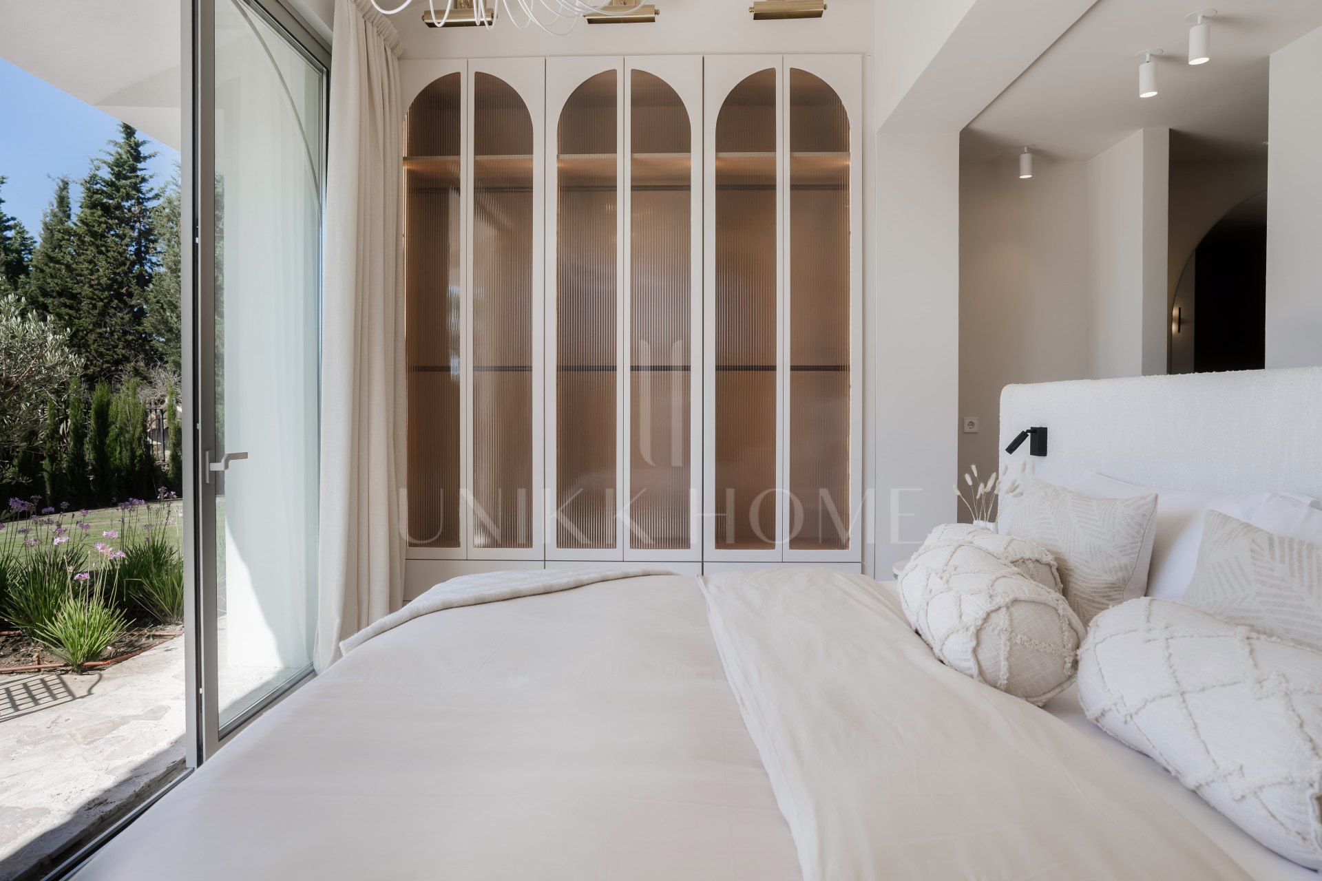 Villa en venta en Los Naranjos, Nueva Andalucia