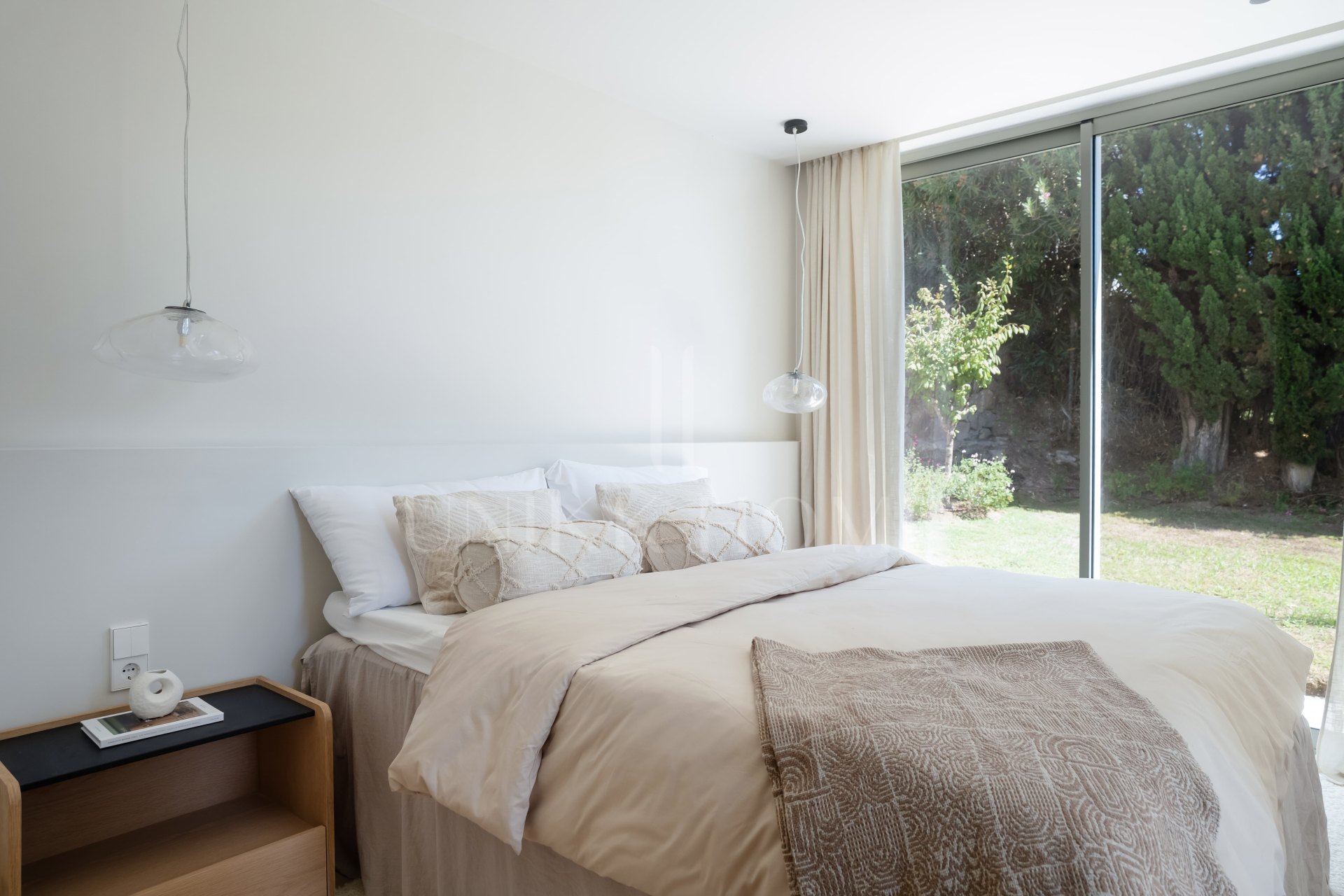 Villa en venta en Los Naranjos, Nueva Andalucia