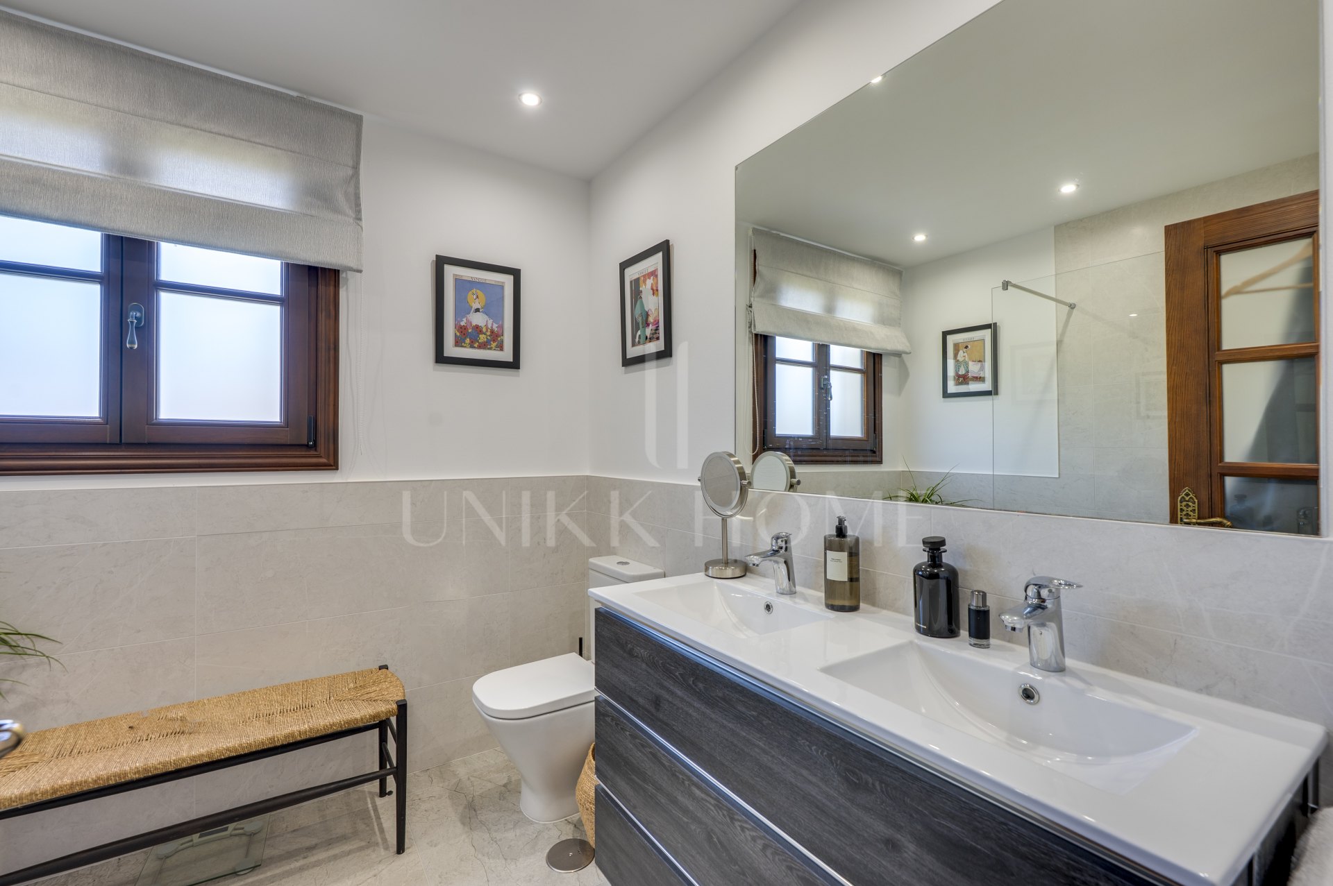 Villa en venta en La Resina Golf, Estepona Este