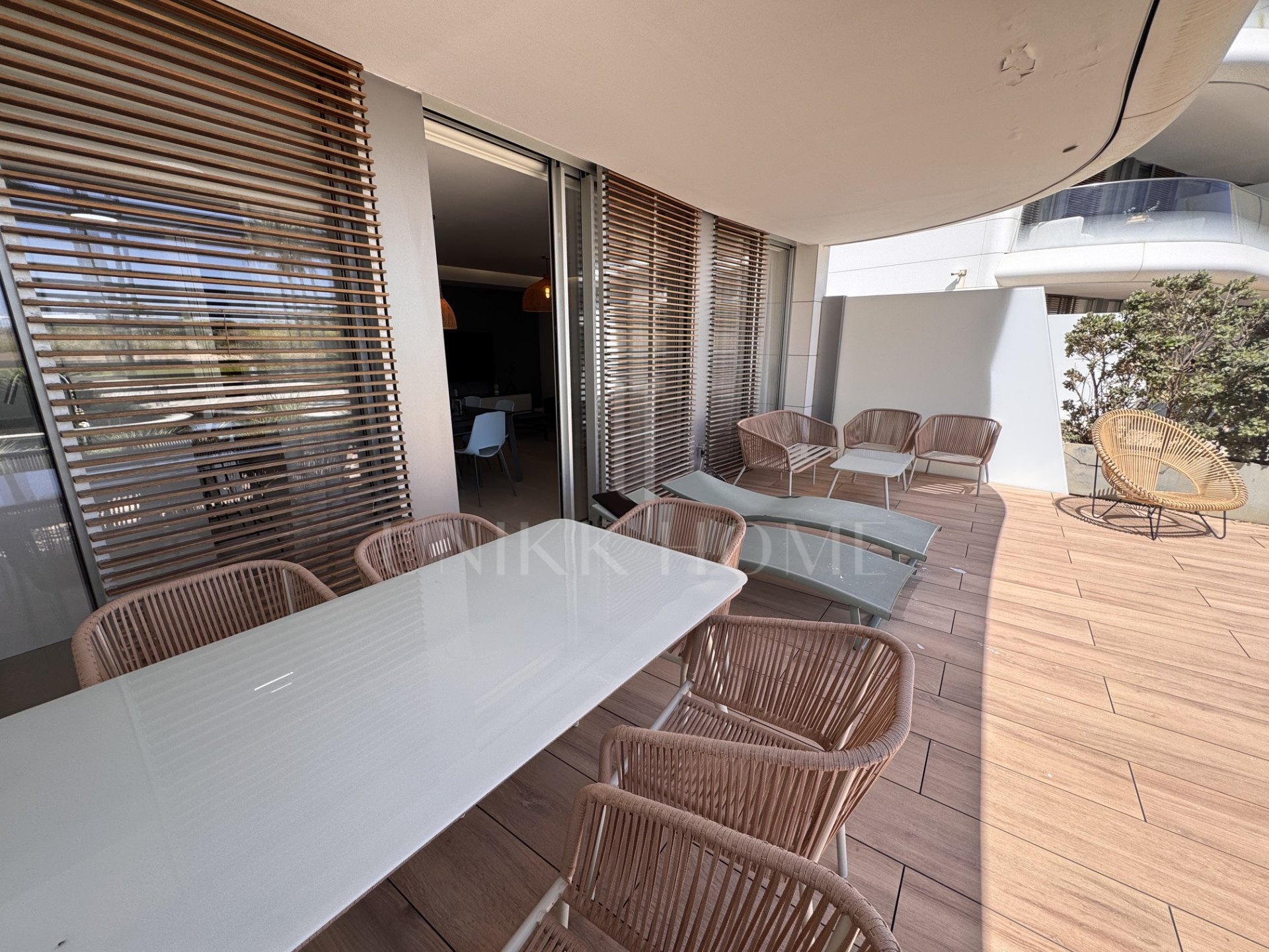 Apartamento Planta Baja en venta en The Edge, Estepona Oeste