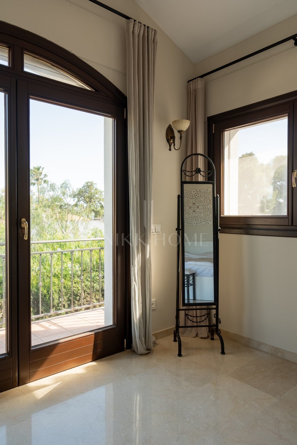 Villa en venta en El Rosario, Marbella Este