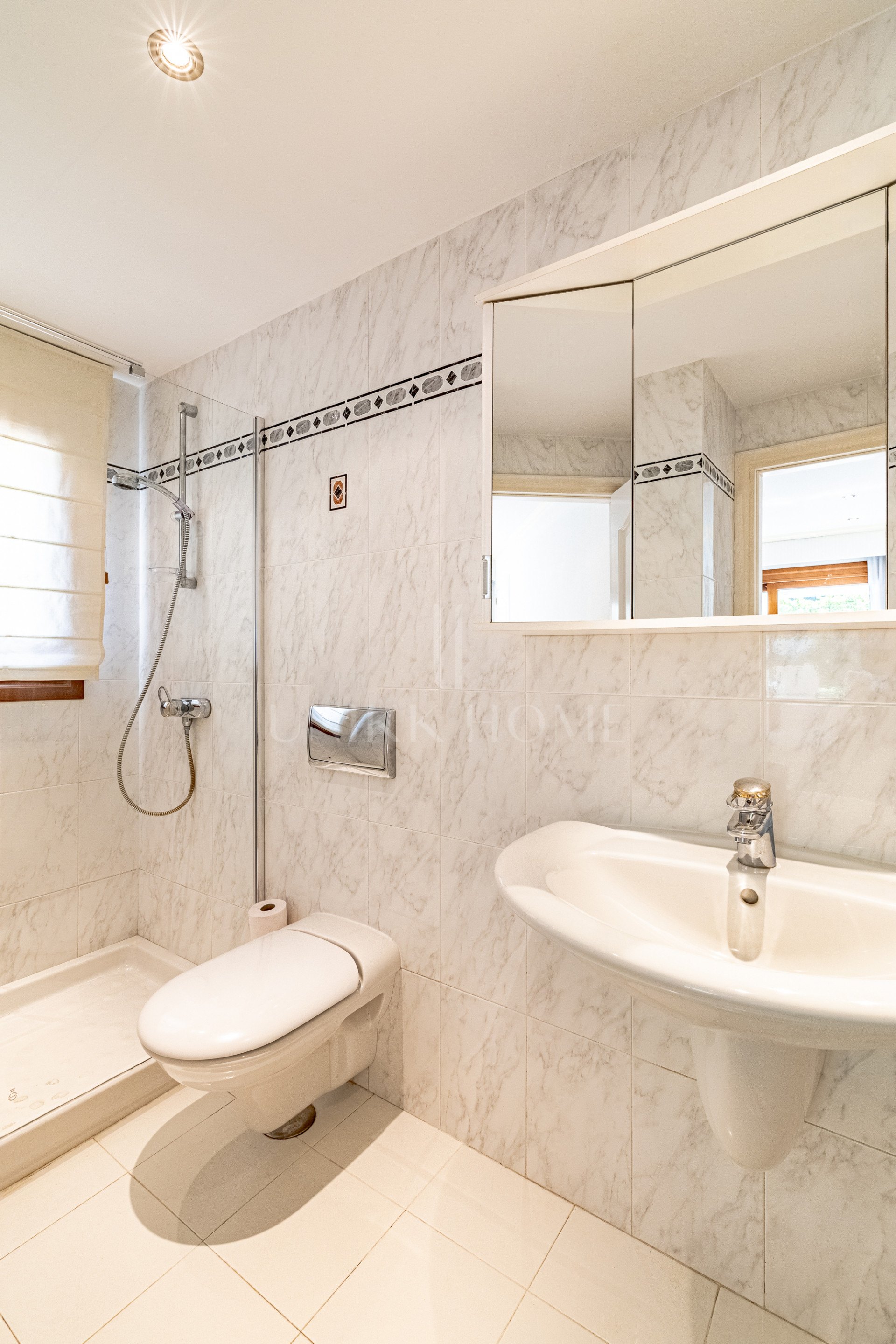 Villa for sale in Costalita, Estepona East