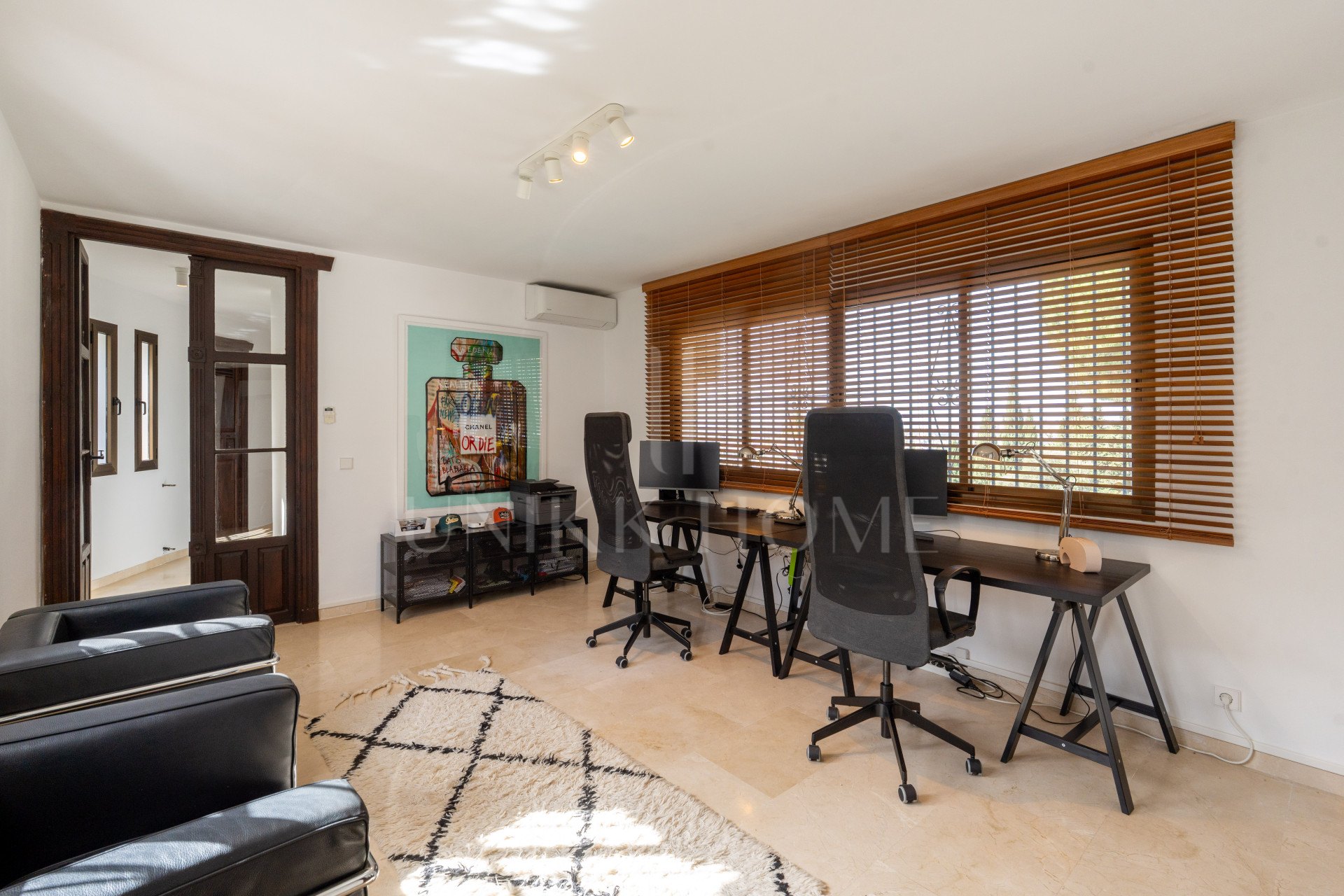 Villa en venta en Sierrezuela, Mijas Costa