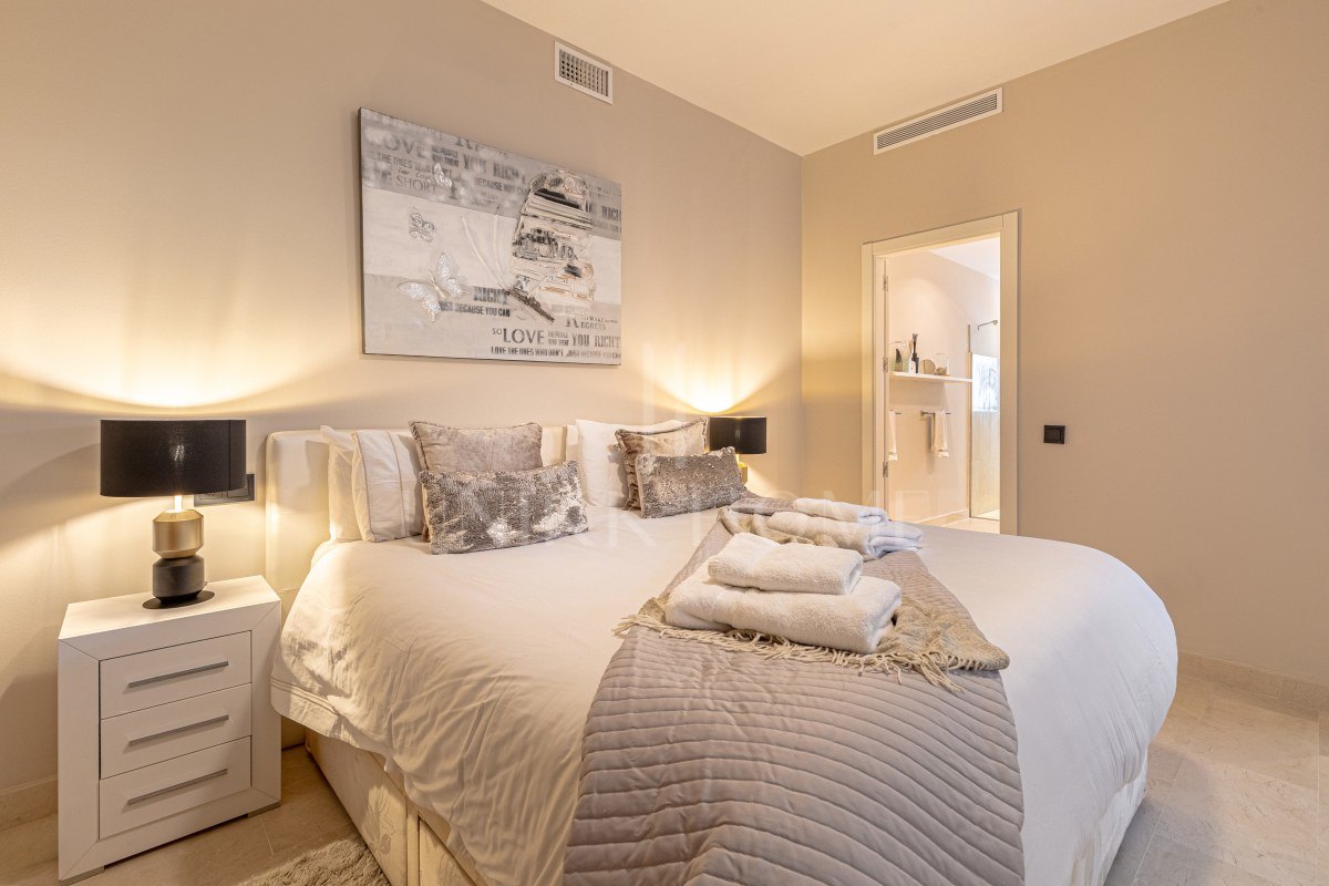 Villa for sale in El Rosario, Marbella East