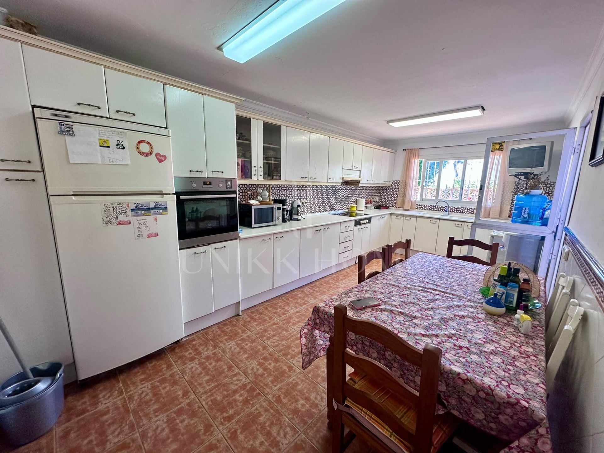 Villa en venta en Huerta Belón, Marbella Ciudad