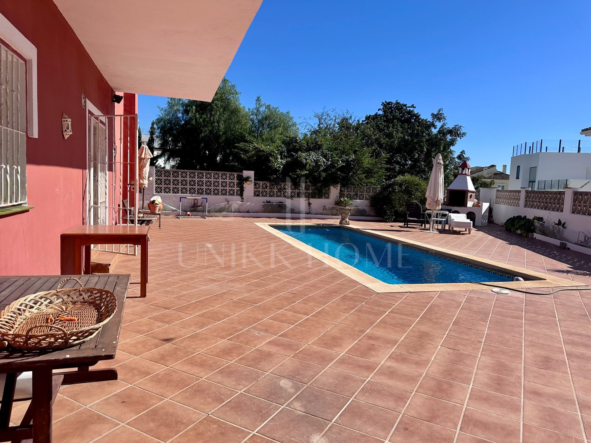 Villa en venta en Huerta Belón, Marbella Ciudad