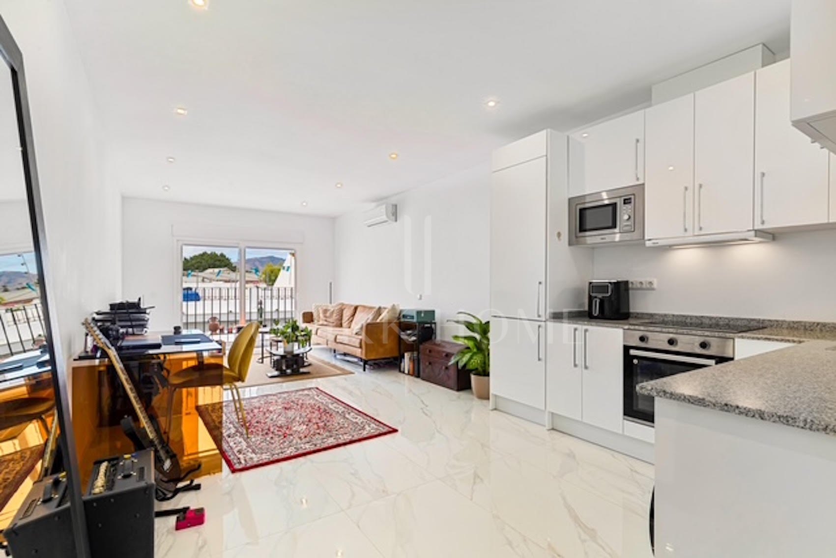Apartment for sale in Cortijo Blanco, San Pedro de Alcantara
