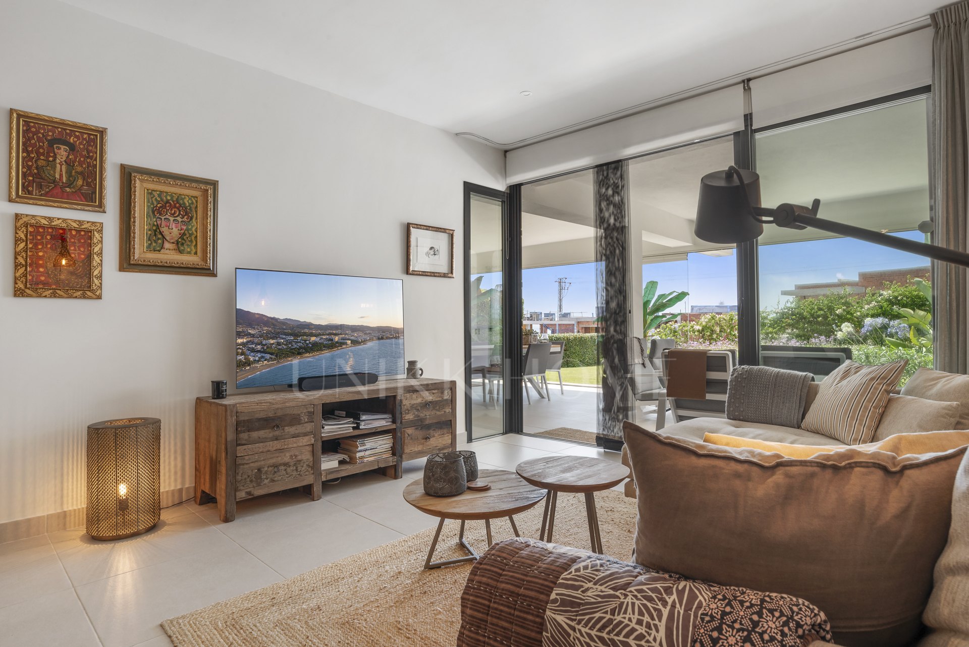 Ground Floor Apartment for sale in Estepona Golf, Estepona West
