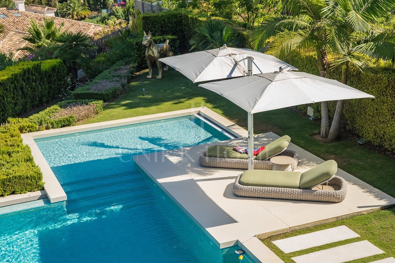 Villa en venta en Golden Mile, Marbella Milla de Oro