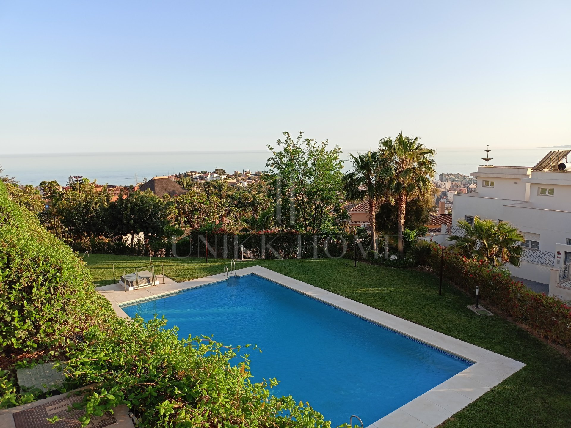 Town House for sale in Pinares de San Antón, Malaga - Este