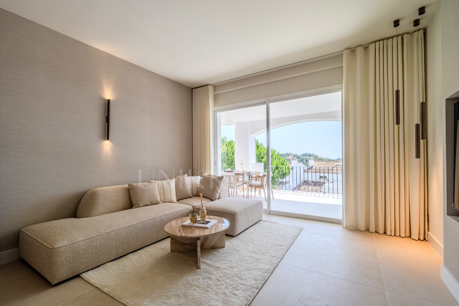 Apartment for sale in La Quinta, Benahavis