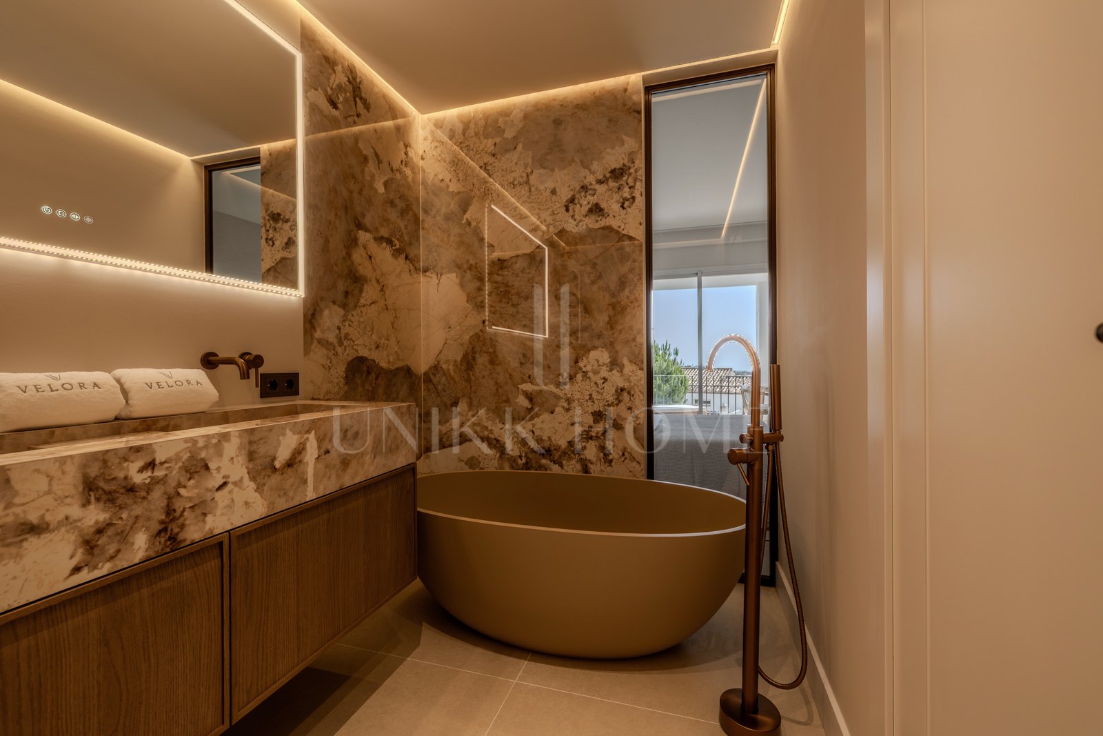 Apartment for sale in La Quinta, Benahavis