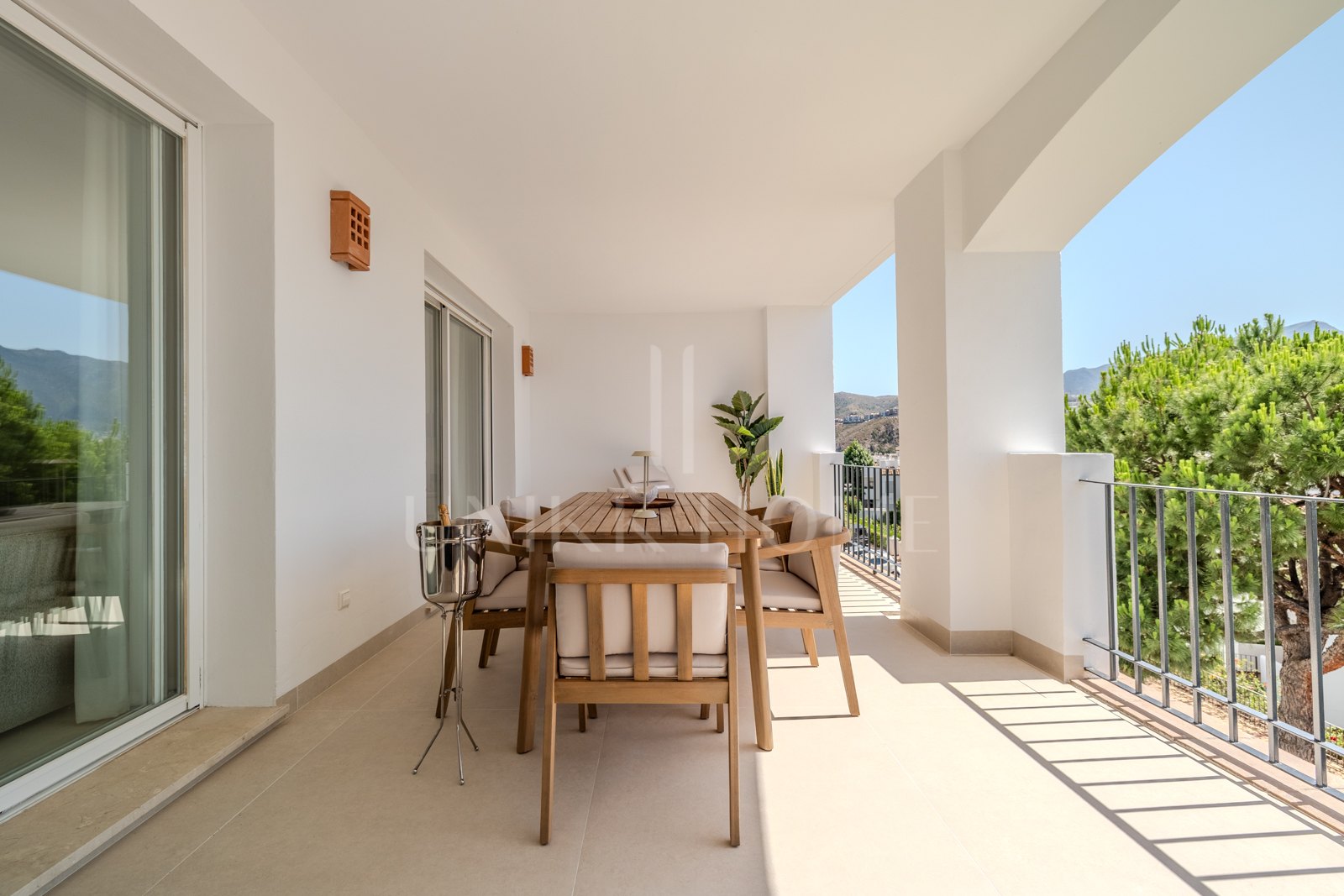 Apartment for sale in La Quinta, Benahavis