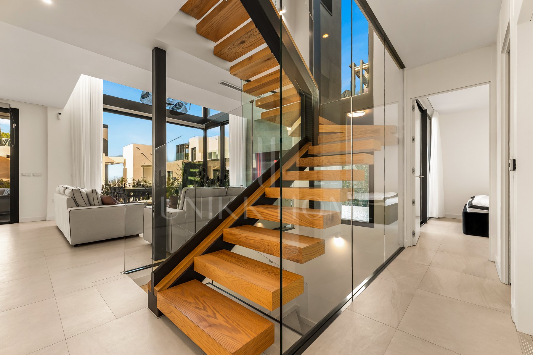 Semi Detached House for sale in Rio Real, Marbella East
