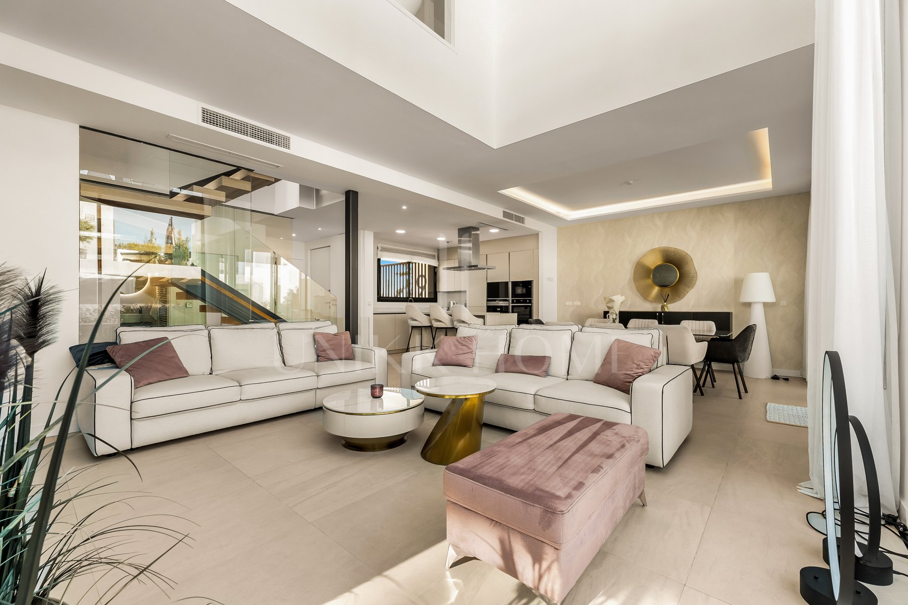 Semi Detached House for sale in Rio Real, Marbella East