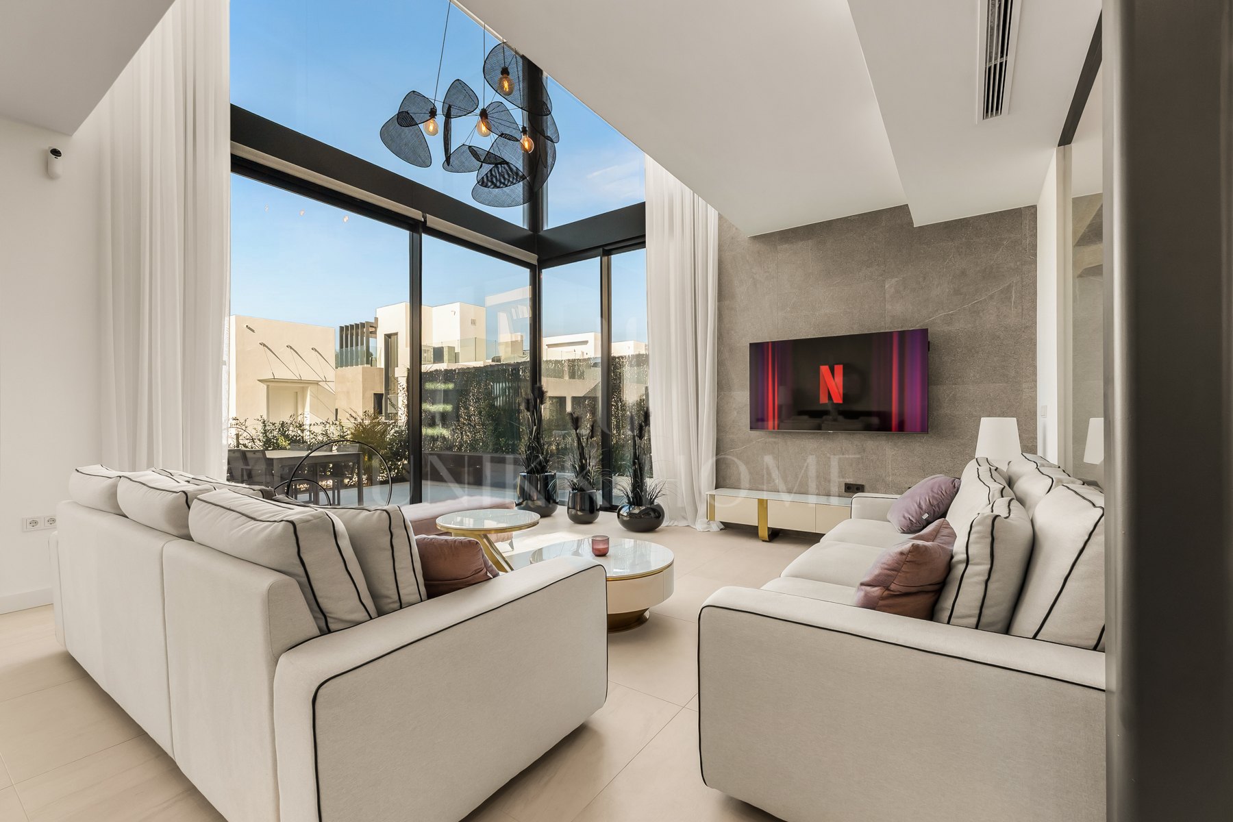Semi Detached House for sale in Rio Real, Marbella East