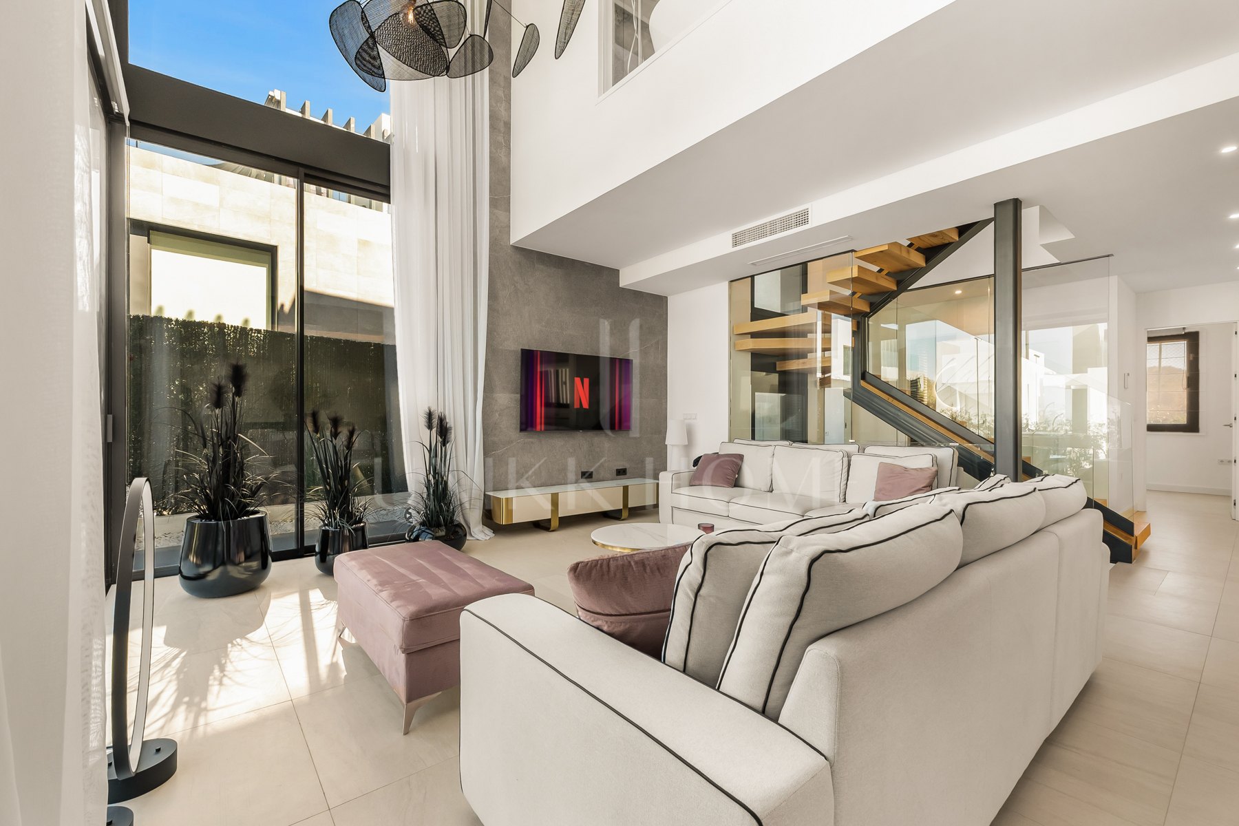 Semi Detached House for sale in Rio Real, Marbella East