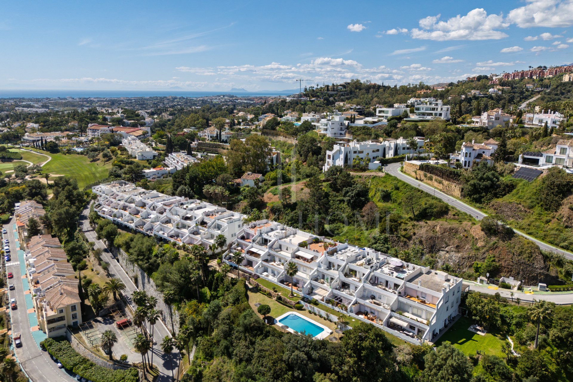 Penthouse for sale in La Quinta, Benahavis