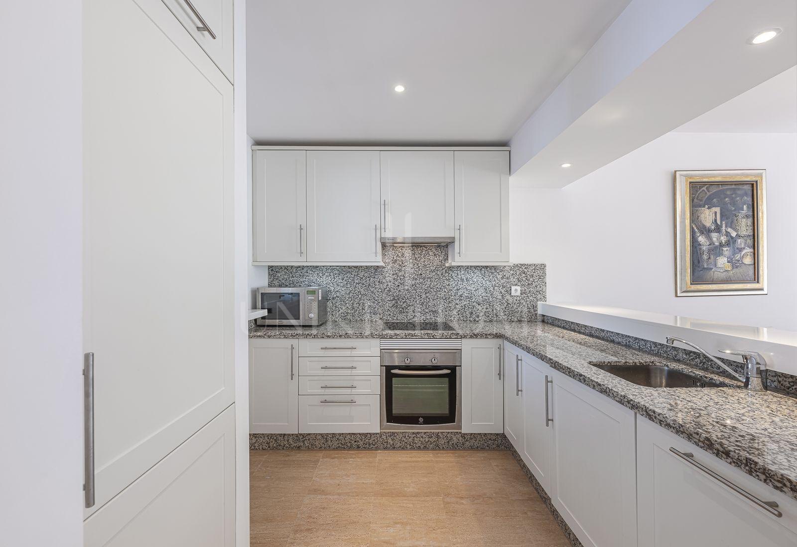 Apartamento en venta en Rio Real, Marbella Este