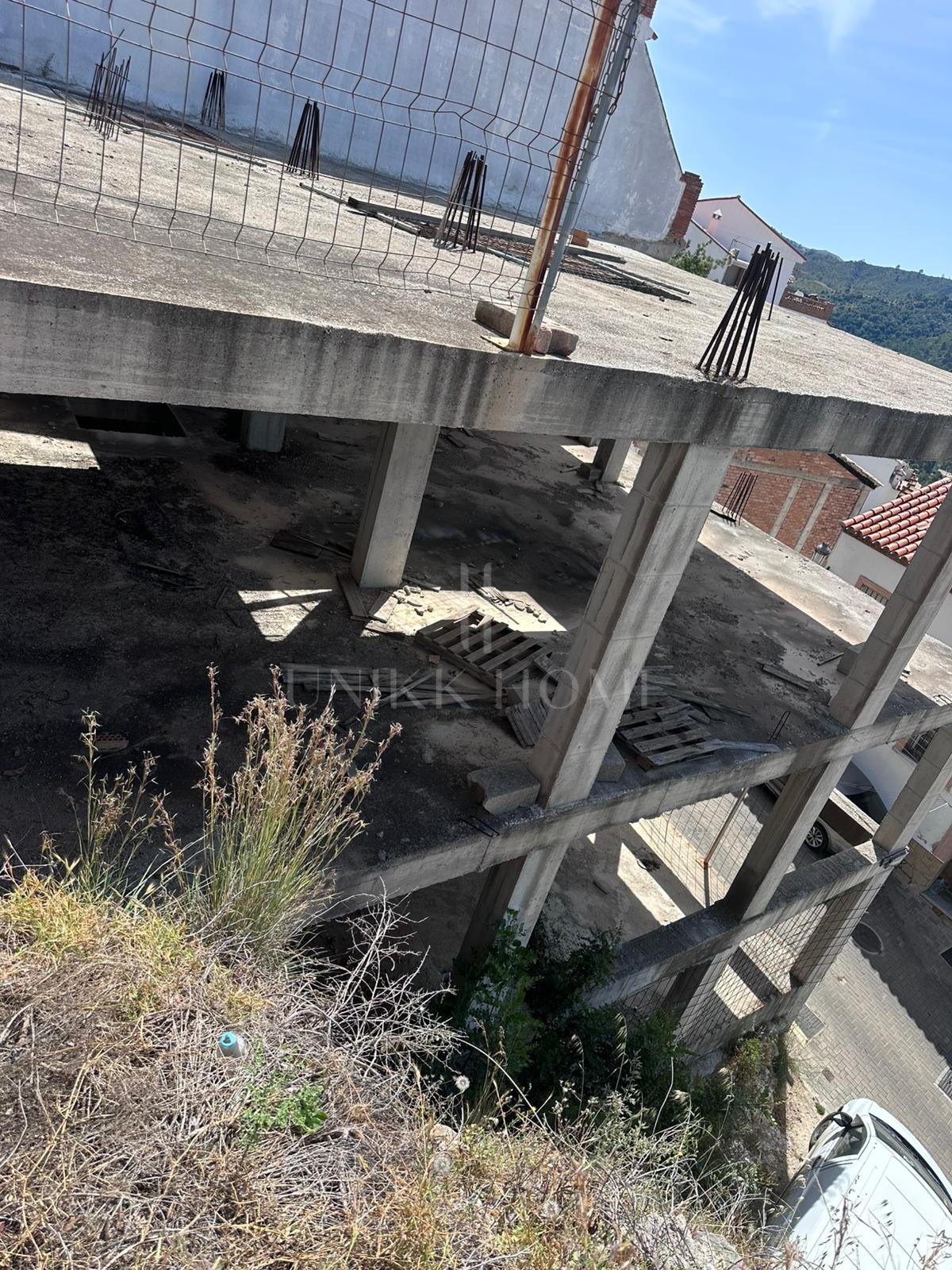 Parcela en venta en Ojen