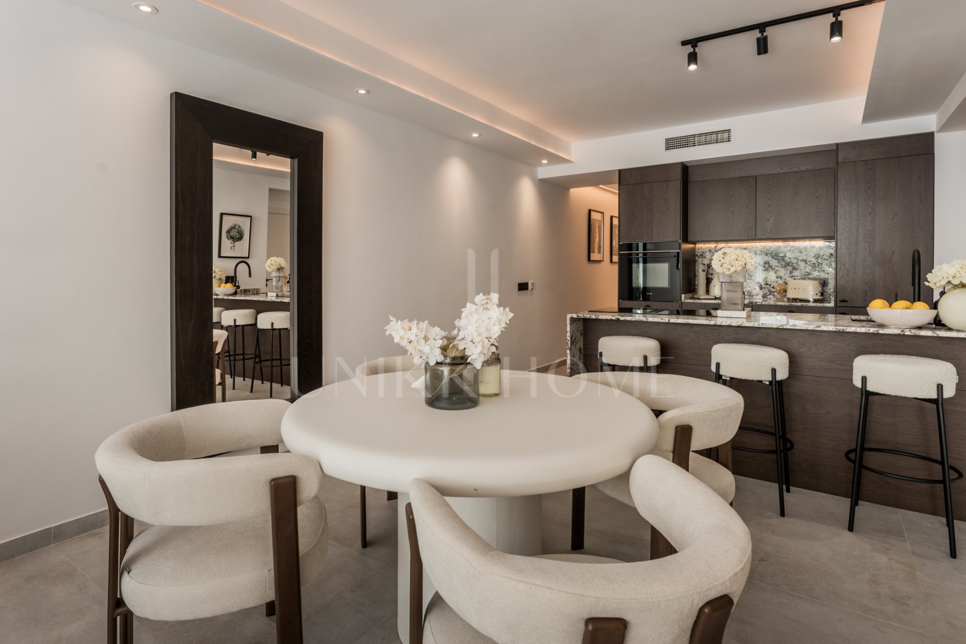Ground Floor Apartment for sale in La Quinta, Benahavis