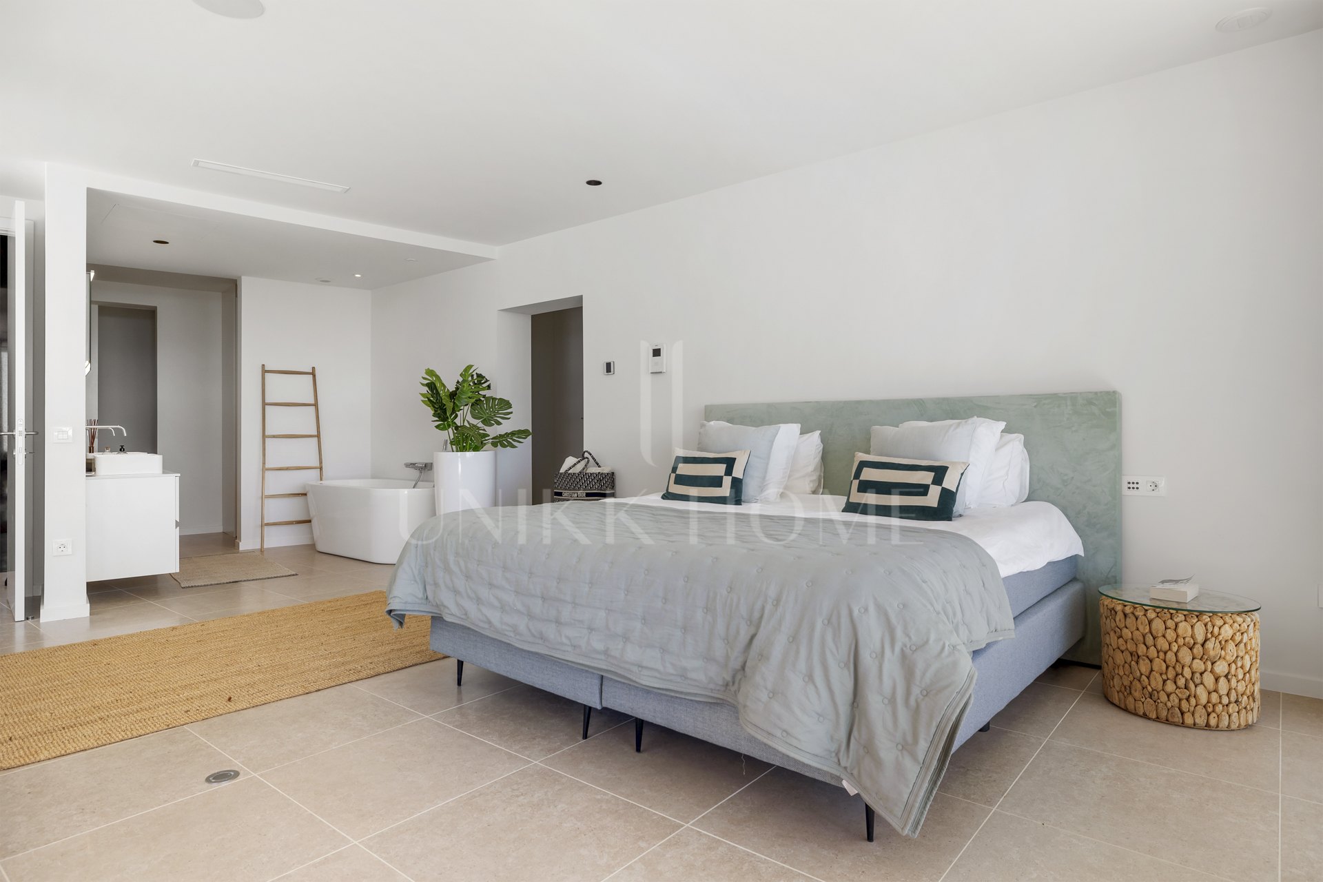 Villa en venta en Benahavis