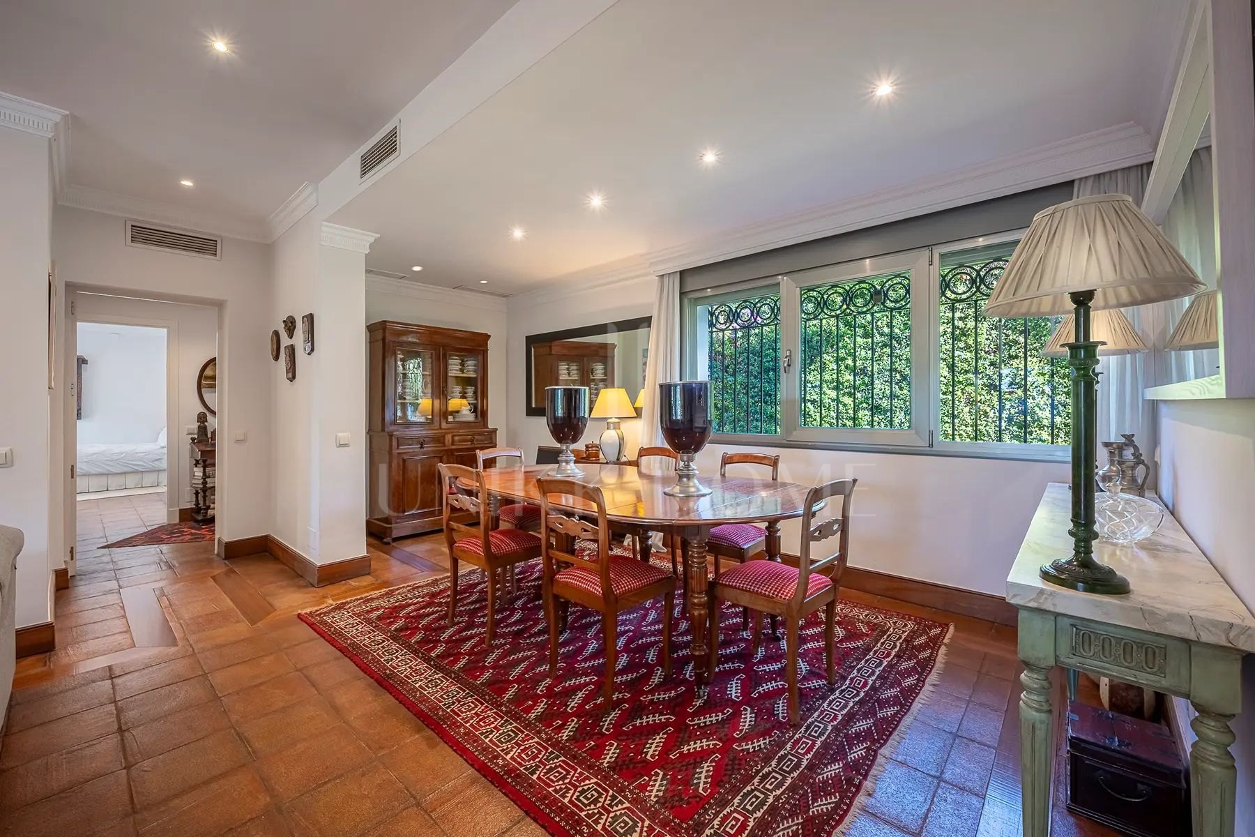 Villa en venta en Los Monteros Playa, Marbella Este