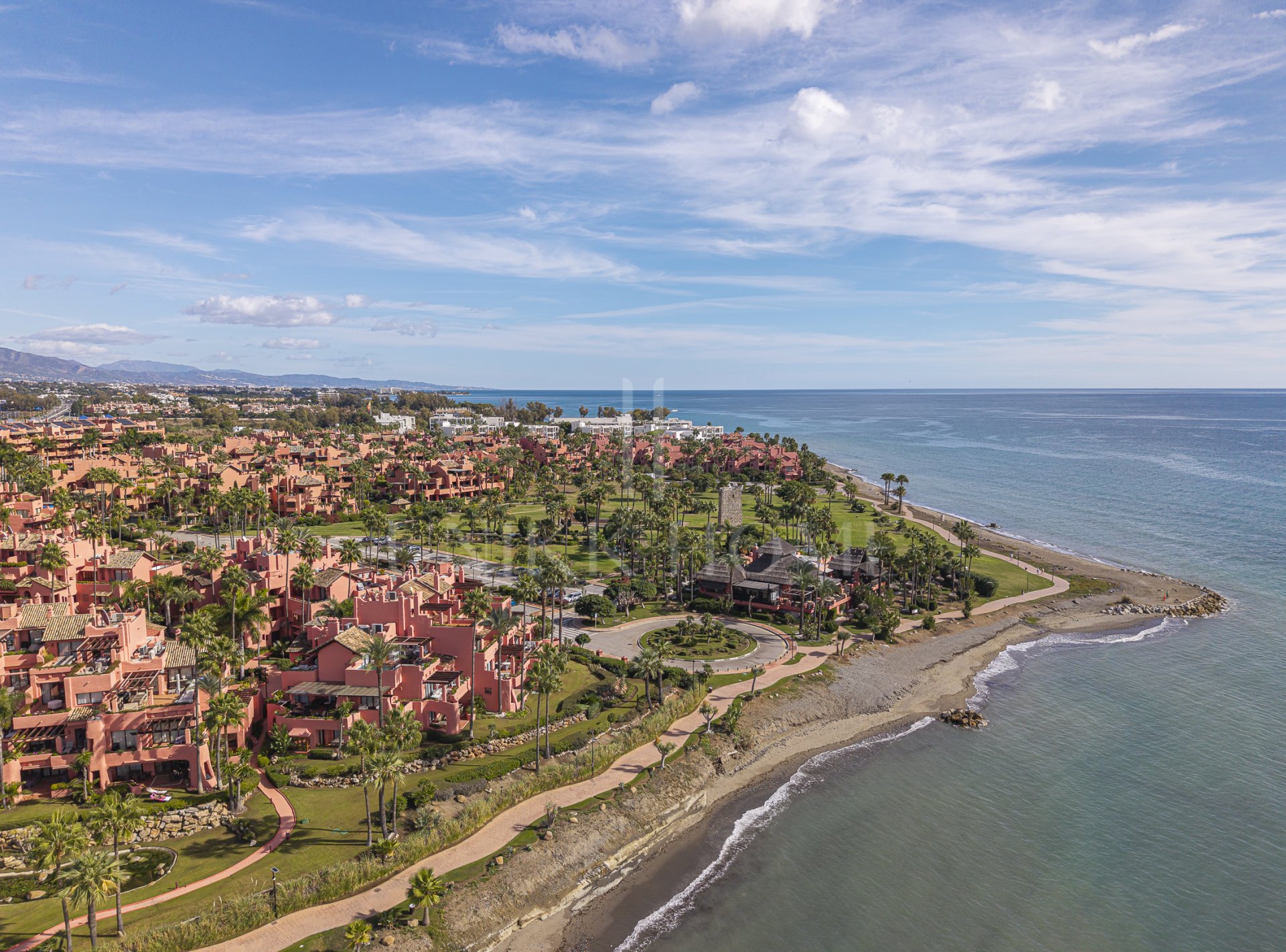 Ground Floor Apartment for sale in Cabo Bermejo, Estepona East