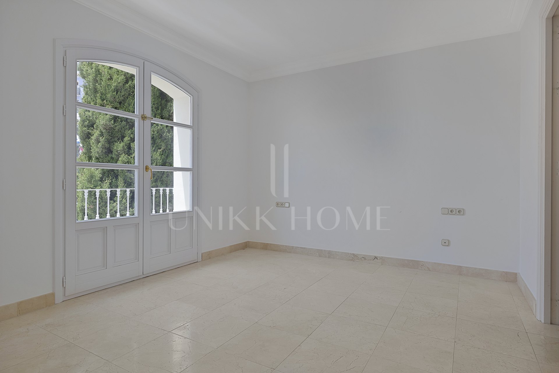 Town House for sale in La Heredia, Benahavis