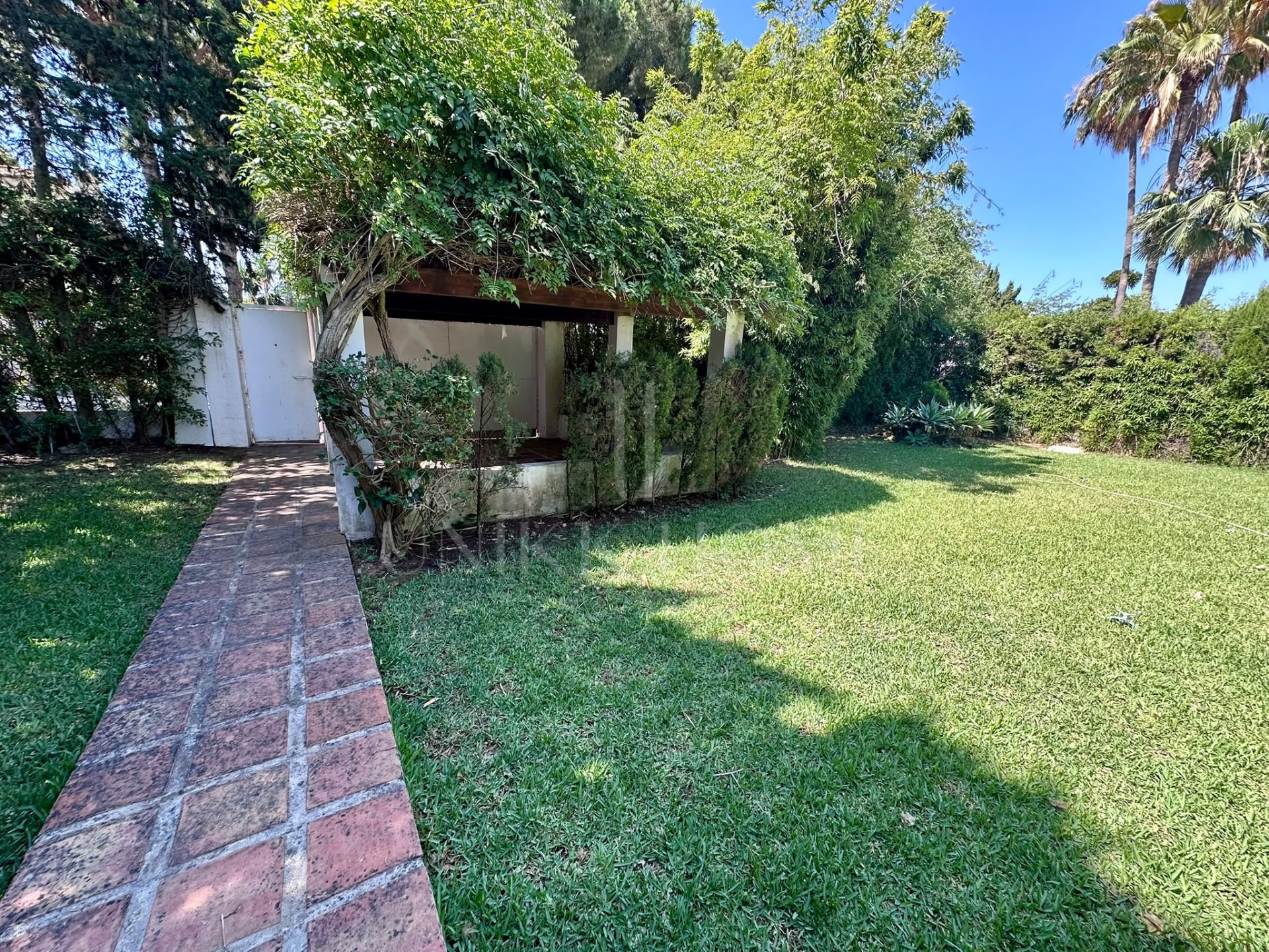 Villa en venta en Artola, Marbella Este