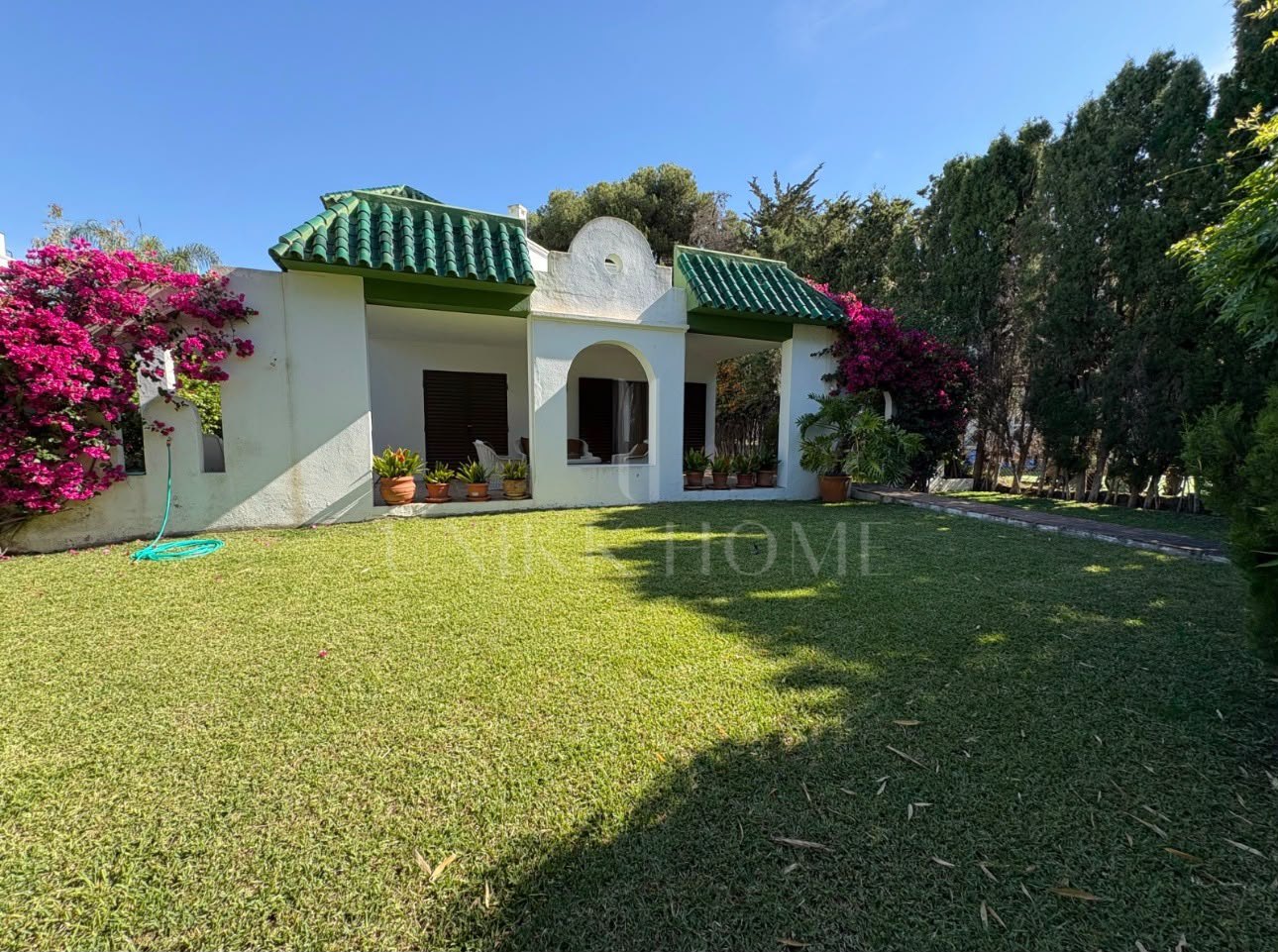 Villa en venta en Artola, Marbella Este