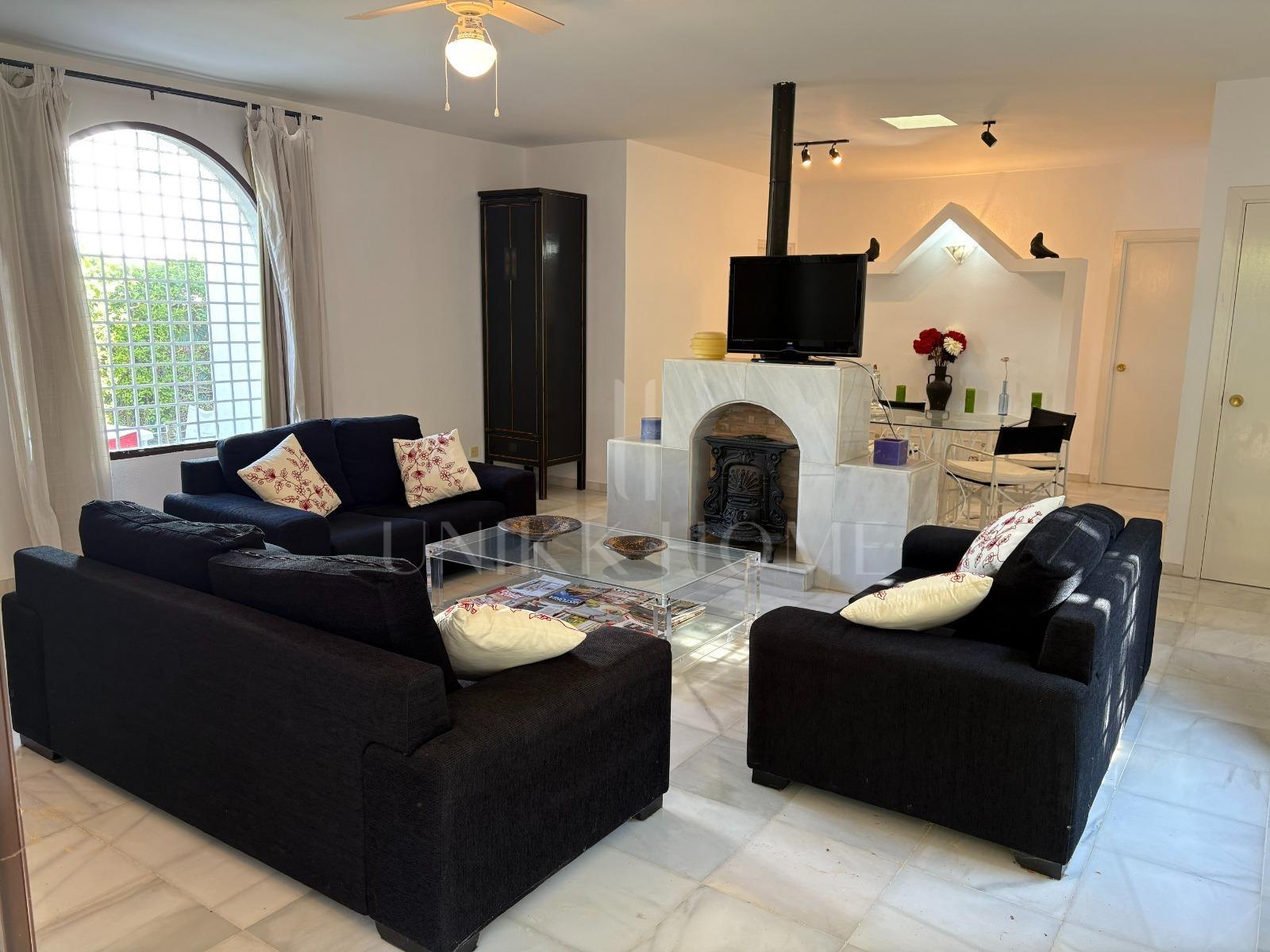 Villa for sale in Artola, Marbella East