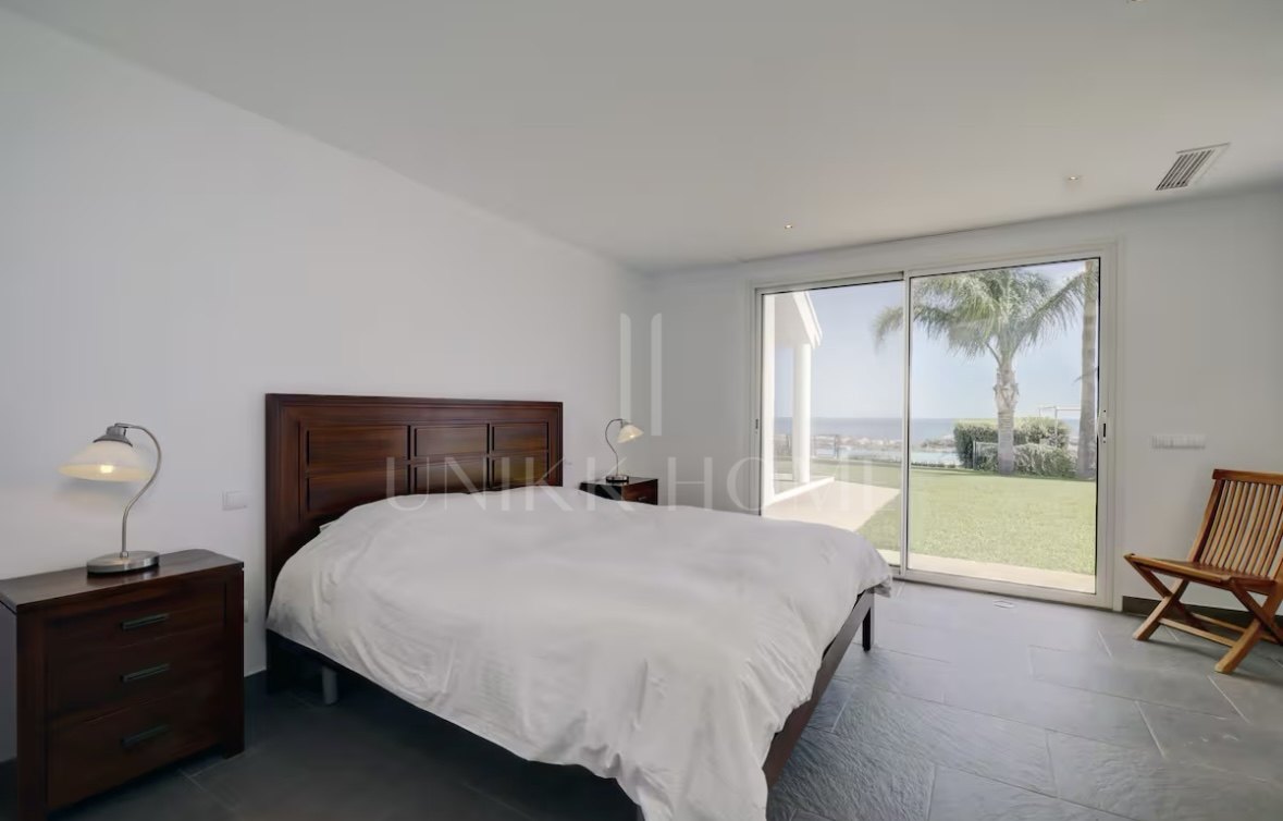 Villa en venta en Manilva