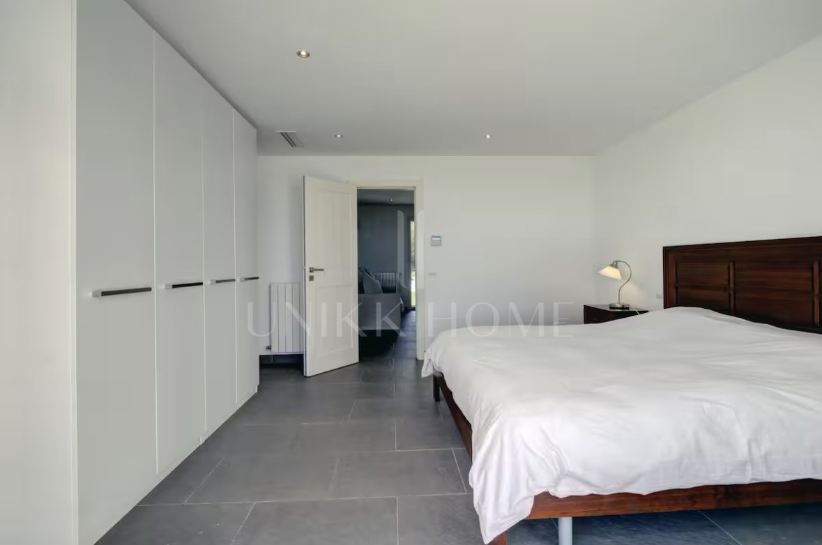 Villa en venta en Manilva