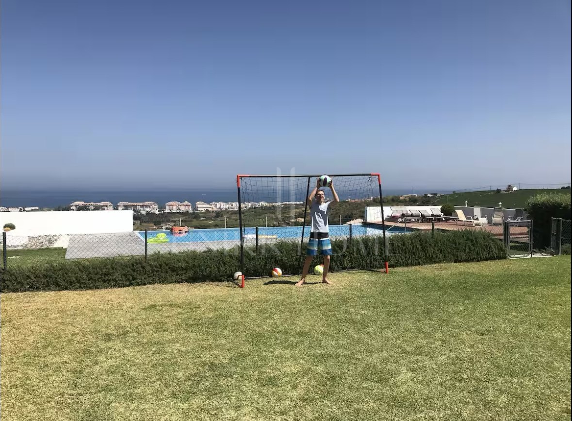 Villa en venta en Manilva
