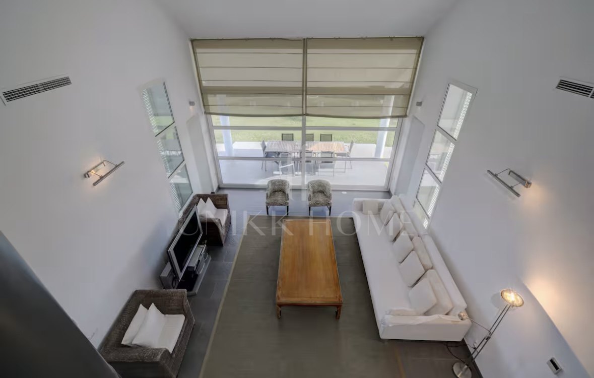 Villa en venta en Manilva