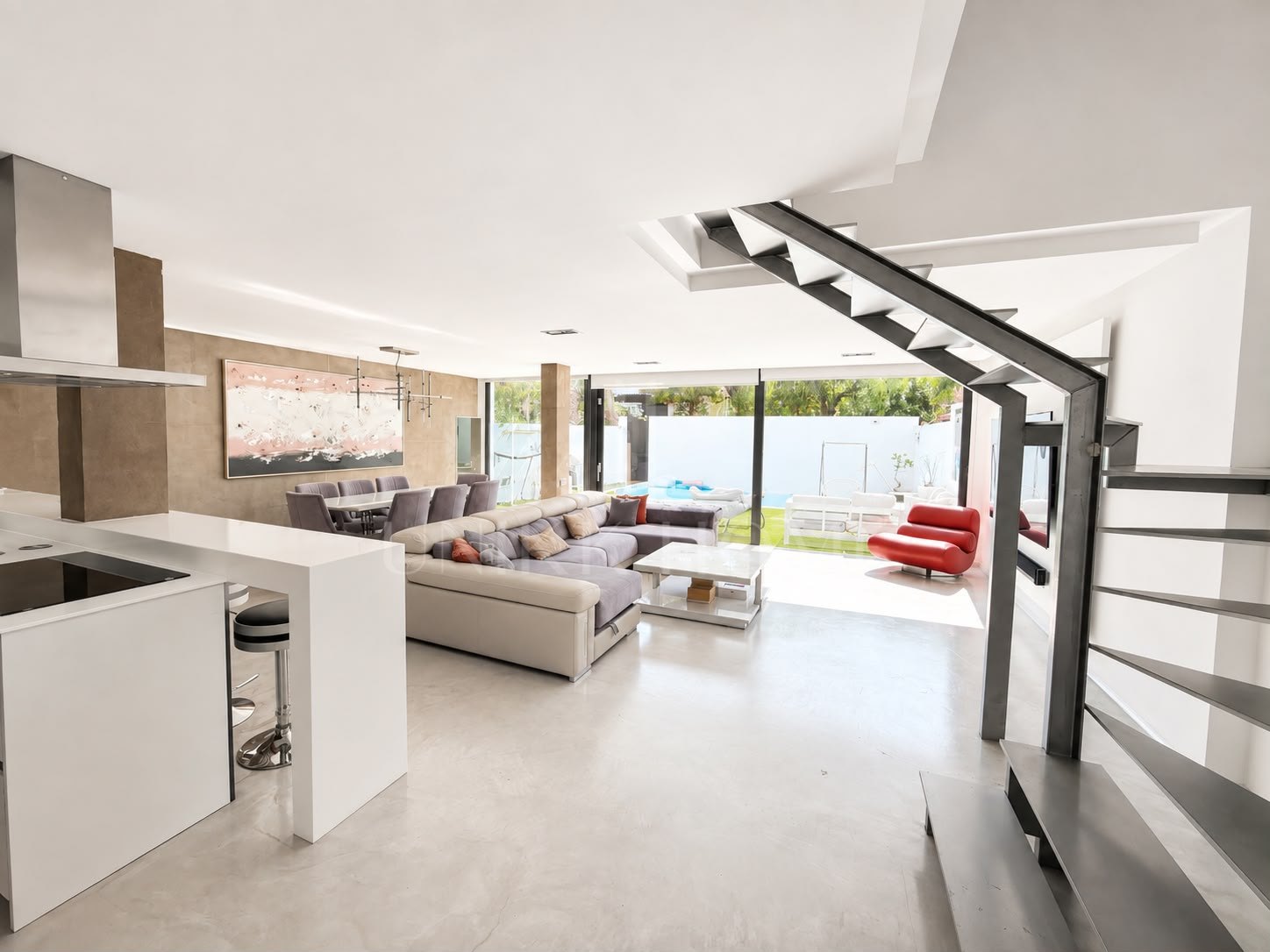 Semi Detached House for sale in Rodeo Alto, Nueva Andalucia