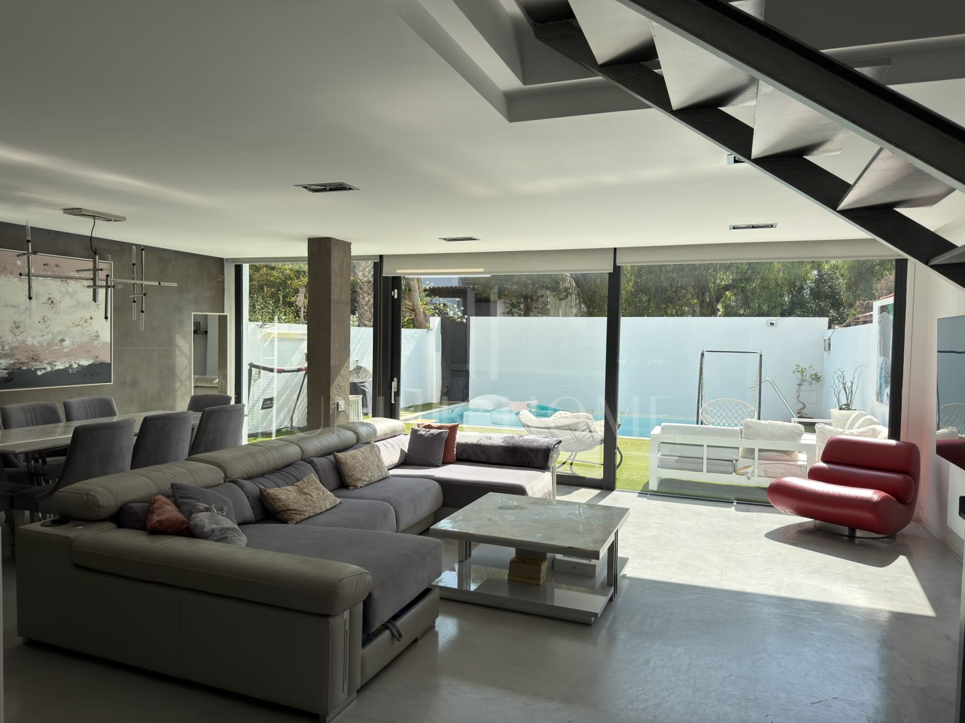 Semi Detached House for sale in Rodeo Alto, Nueva Andalucia