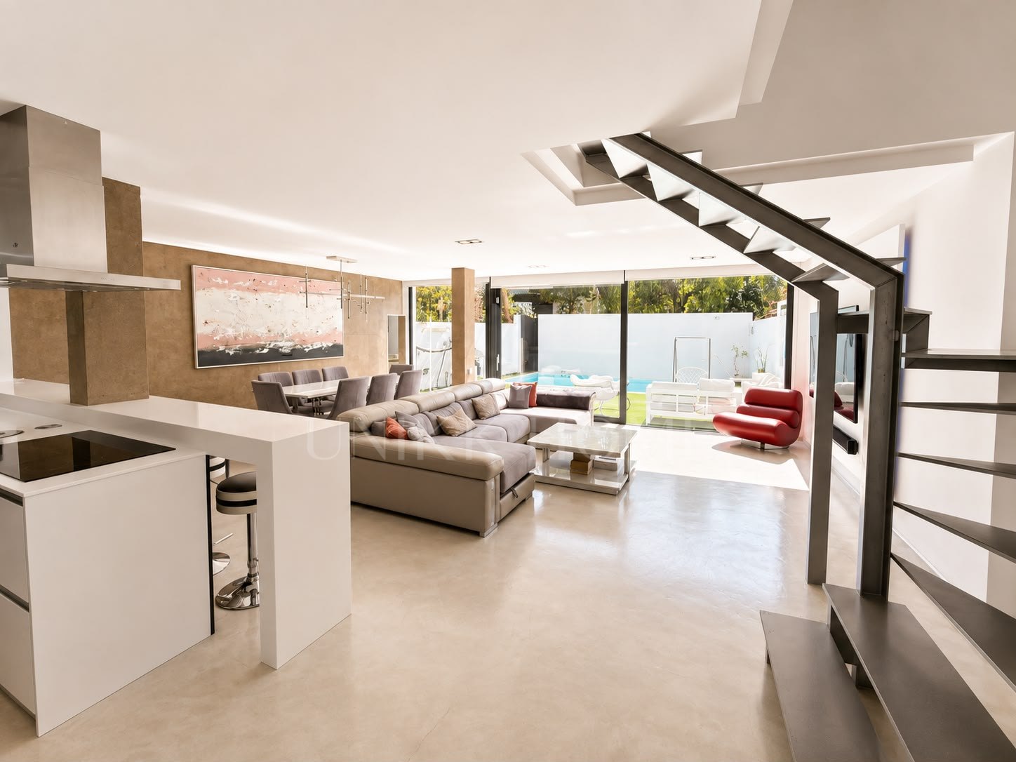 Semi Detached House for sale in Rodeo Alto, Nueva Andalucia