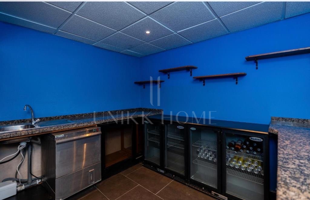 Villa for sale in Las Brisas, Nueva Andalucia