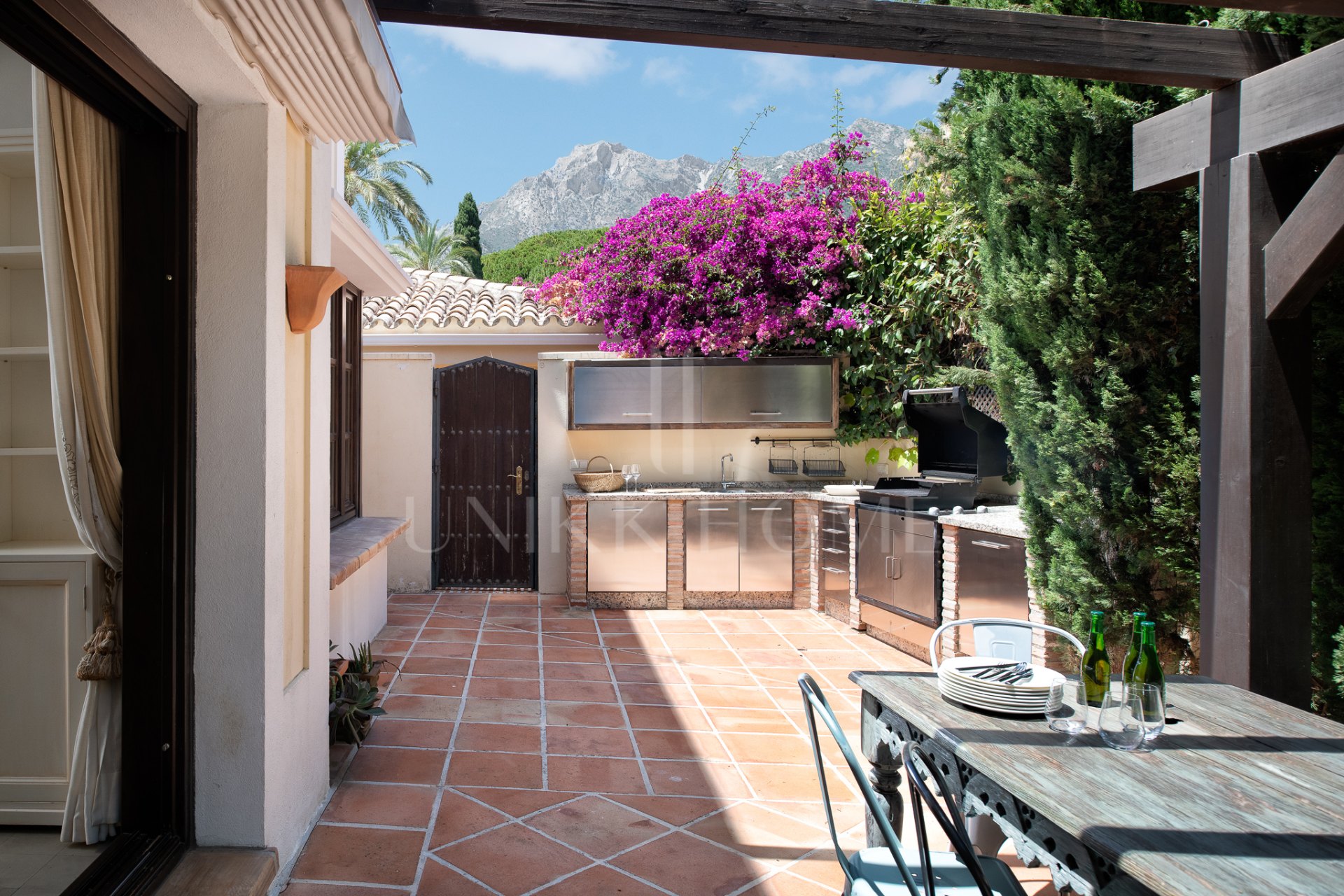 Villa en venta en Sierra Blanca, Marbella Milla de Oro
