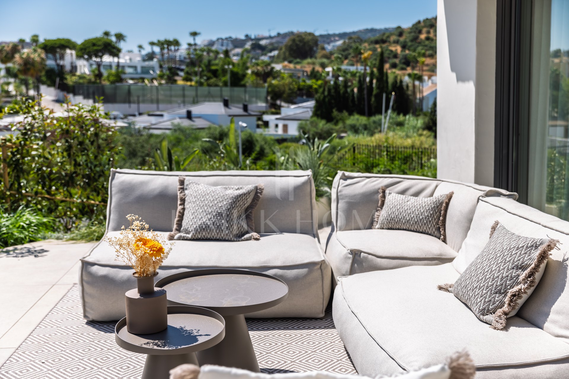 Villa en venta en Nueva Andalucia, Marbella (Todo)
