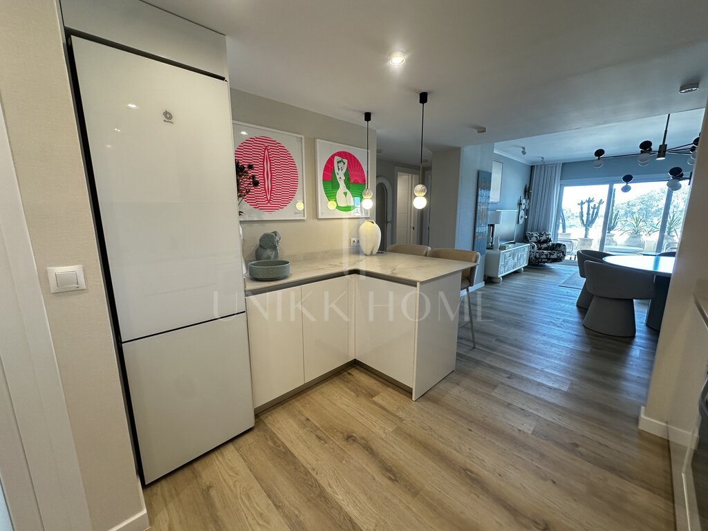 Apartment for sale in Rodeo Alto, Nueva Andalucia
