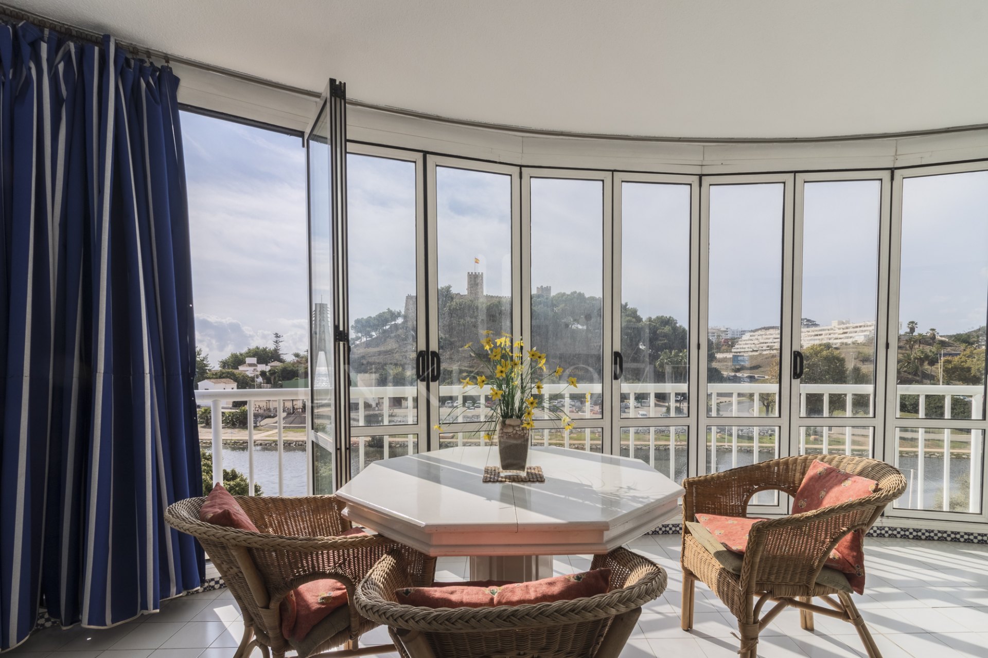 Apartment for sale in Fuengirola Puerto