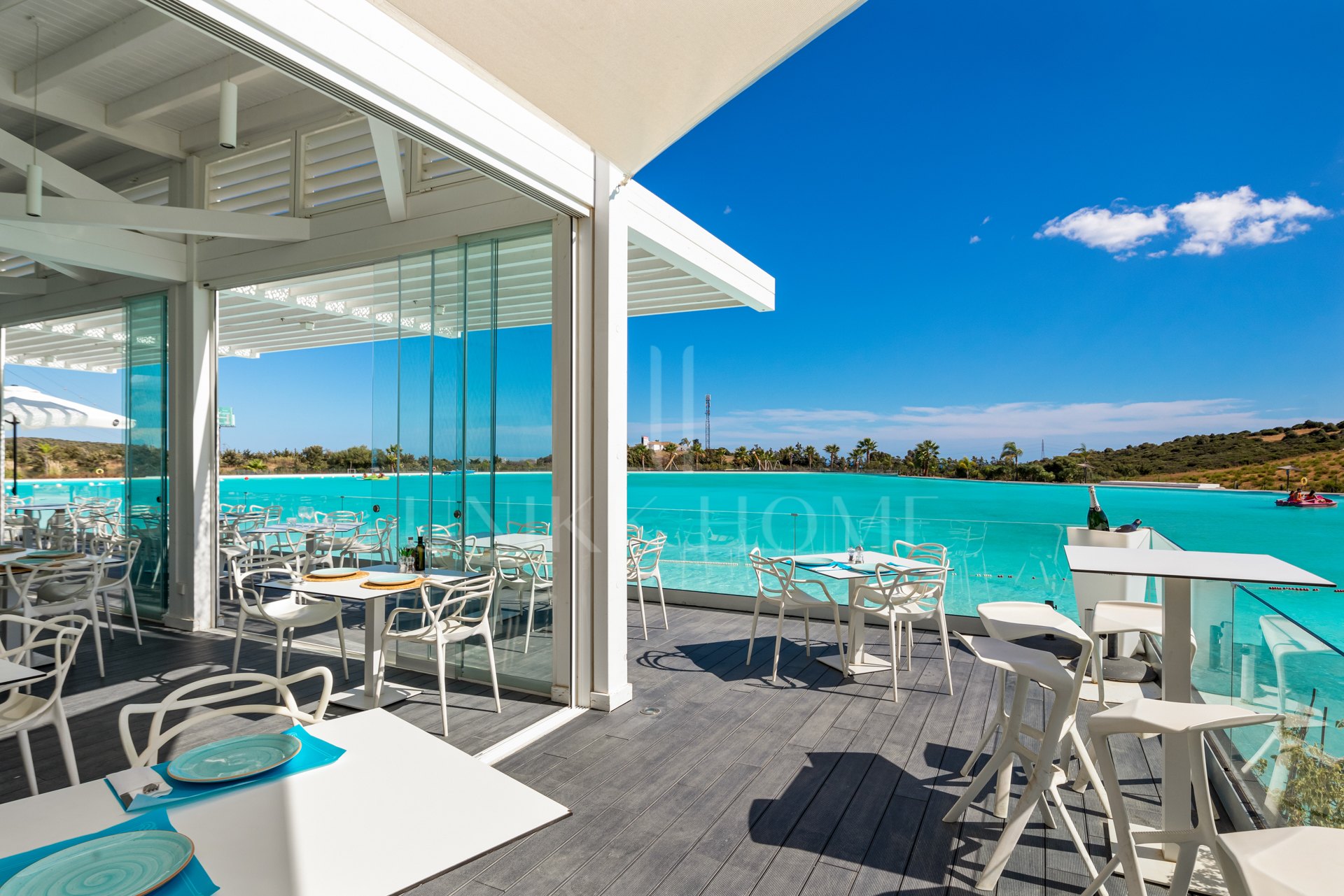 Ground Floor Apartment for sale in Alcazaba Lagoon, Casares Pueblo